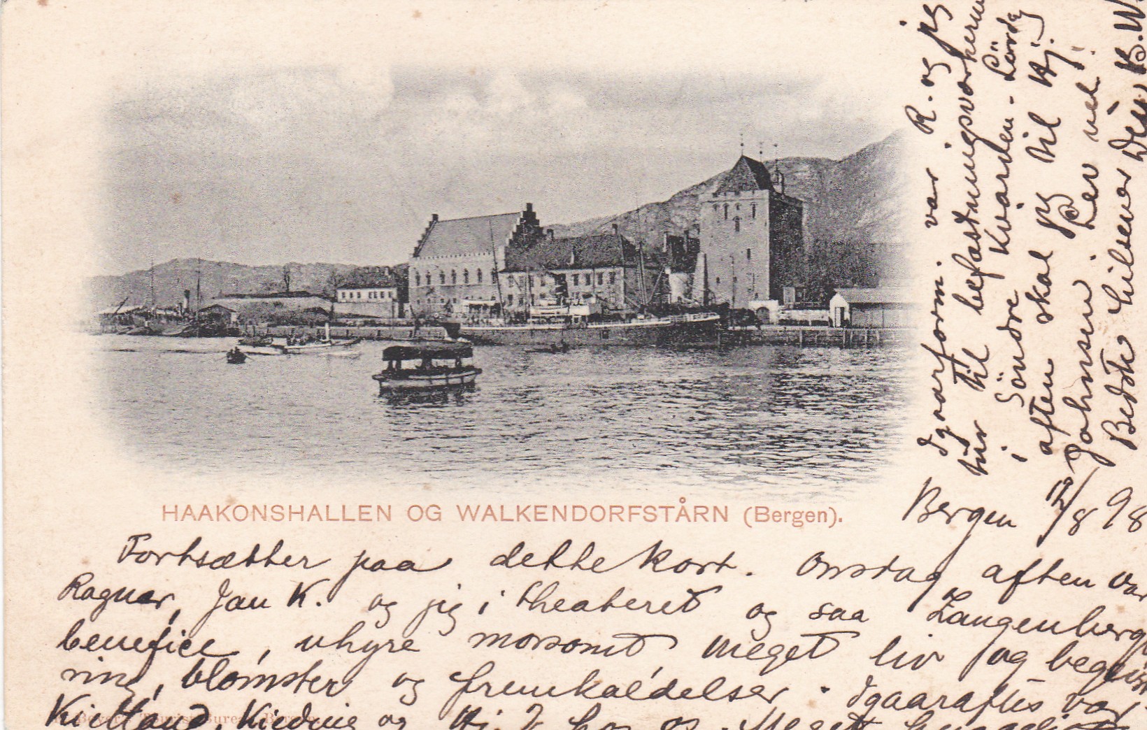 Bergen. Haakonshallen og Walkendorfstårn  ( Beyer Touristb)