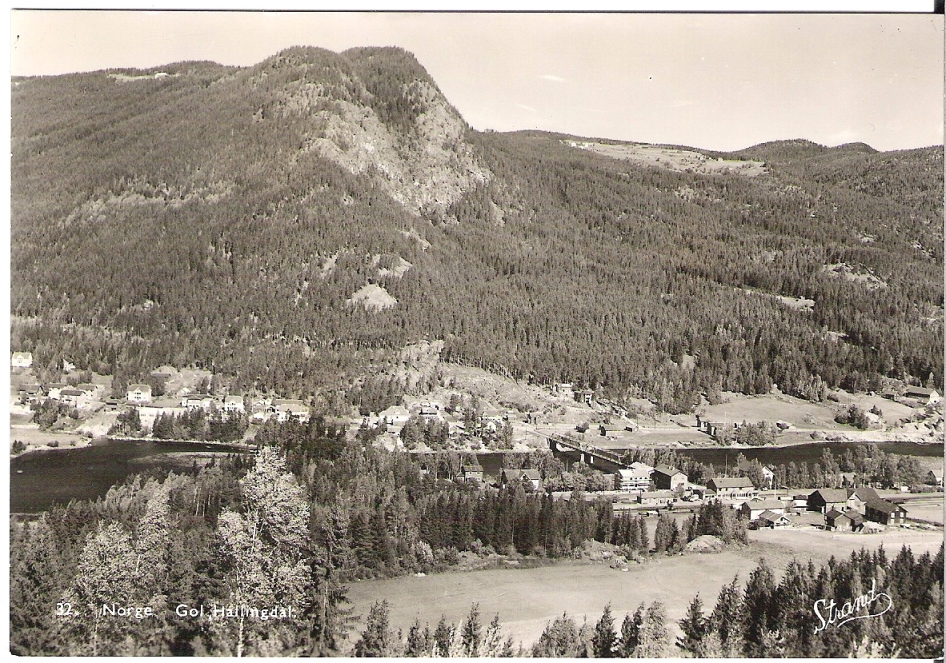 Gol, Hallingdal. H. Strand 32