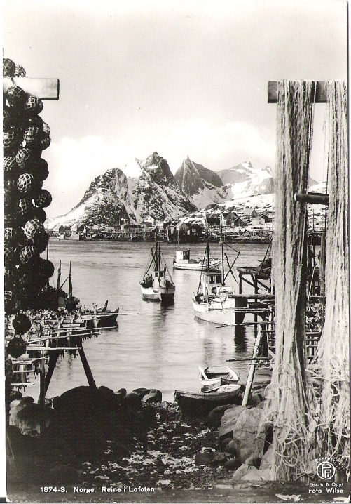 Reine i Lofoten. B.Oppi 1874 S (Foto: Wilse)