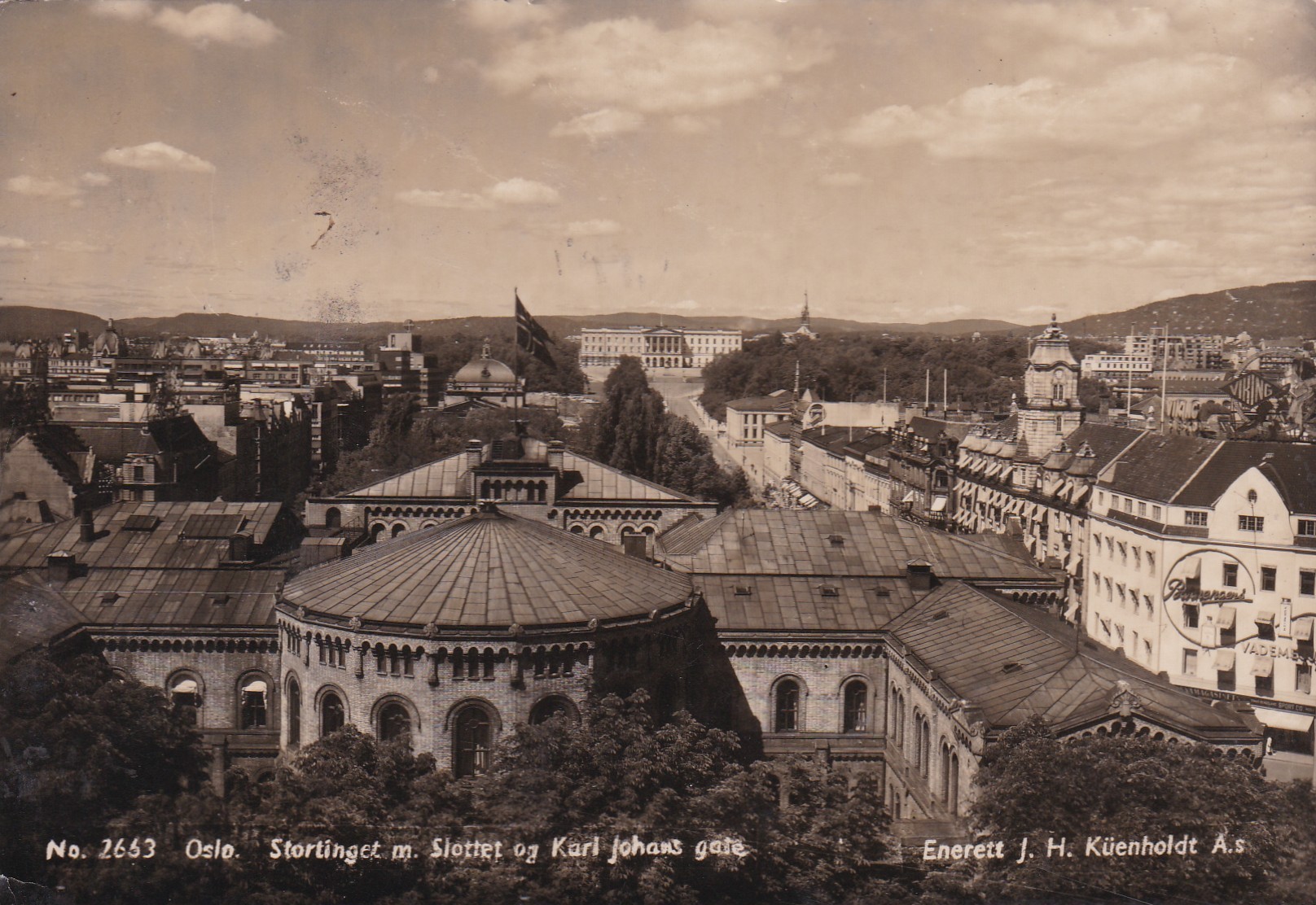 Oslo. Stortinget m/ Slottet og Karl Johans gate (Kuenholdt 2663)