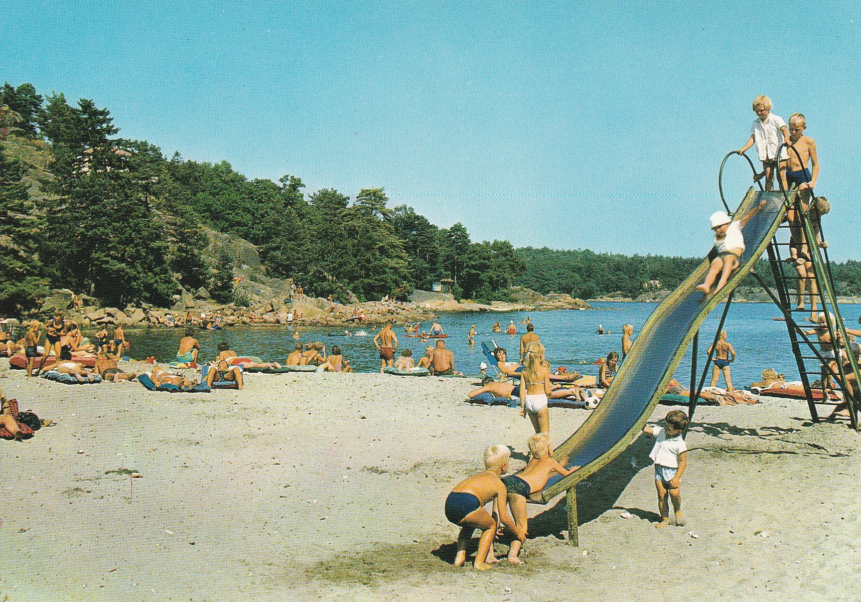 Moysanden Leirplass , Grimstad .  Normann J-B-5.