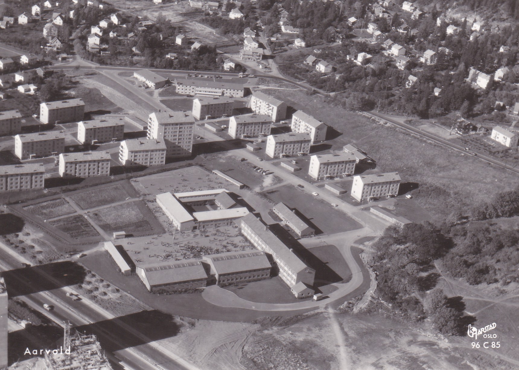 Aarvold ( Harstad 96 C 85)