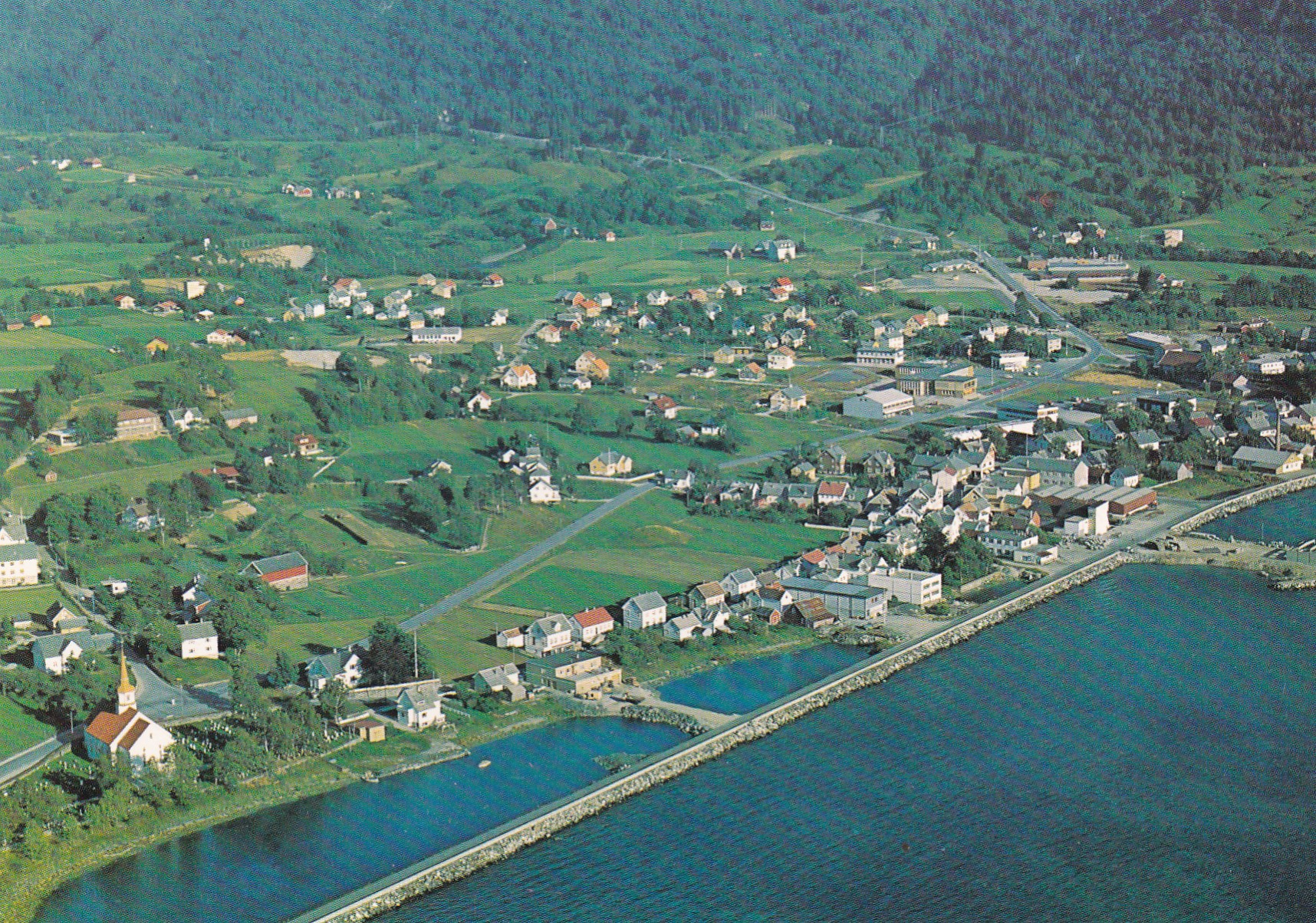 Nordfjordeid ( Mittet 2433/5)
