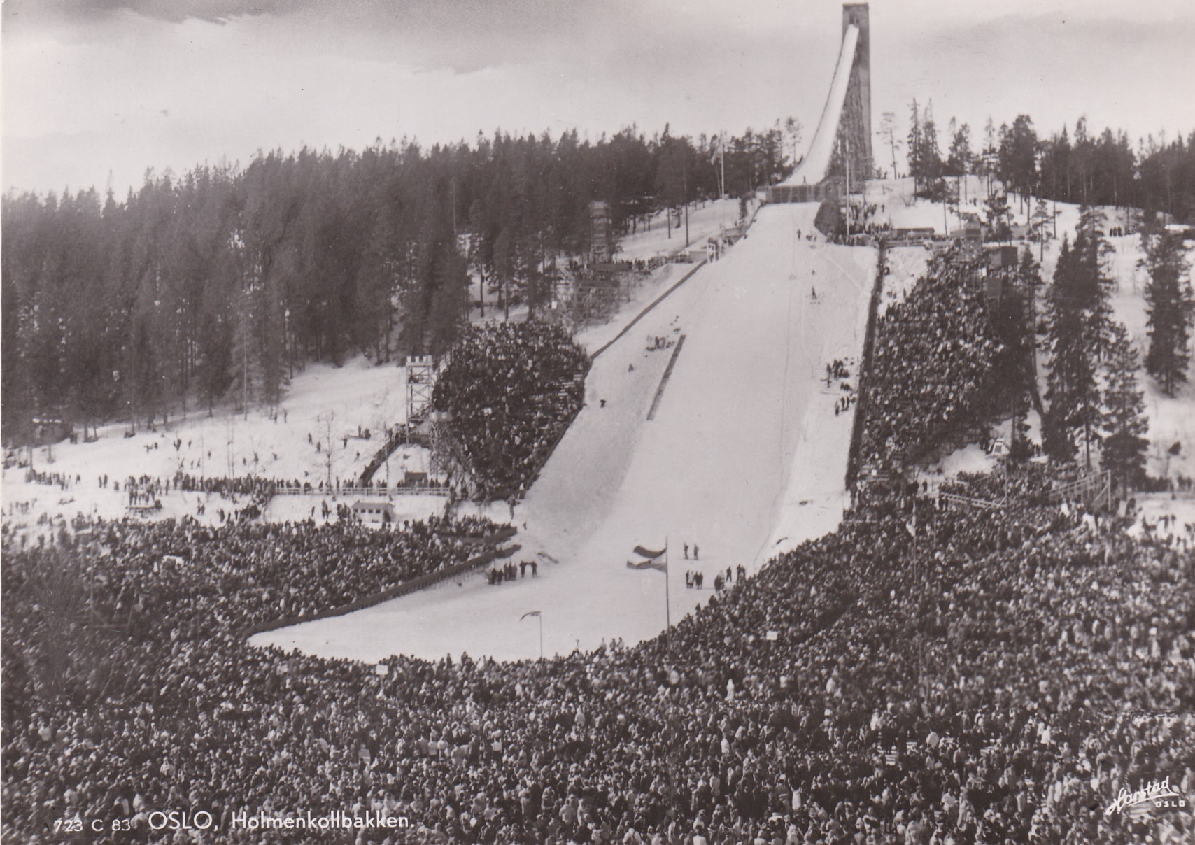 Oslo. Holnemkollbakken ( Harstad 723 C 83)