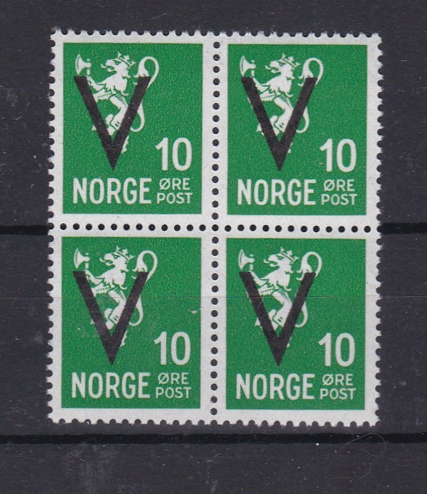 V-merke 10 øre m/VM ( NK 266) 4-blokk postfrisk