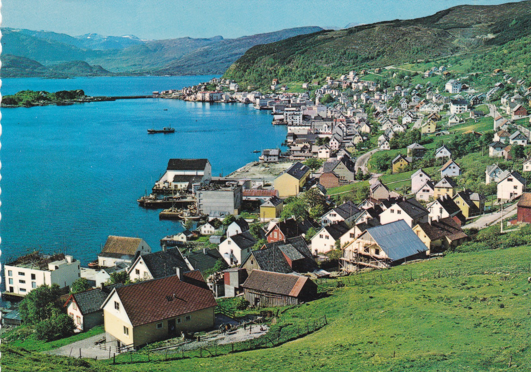 Måløy ( Mittet 2506/24)