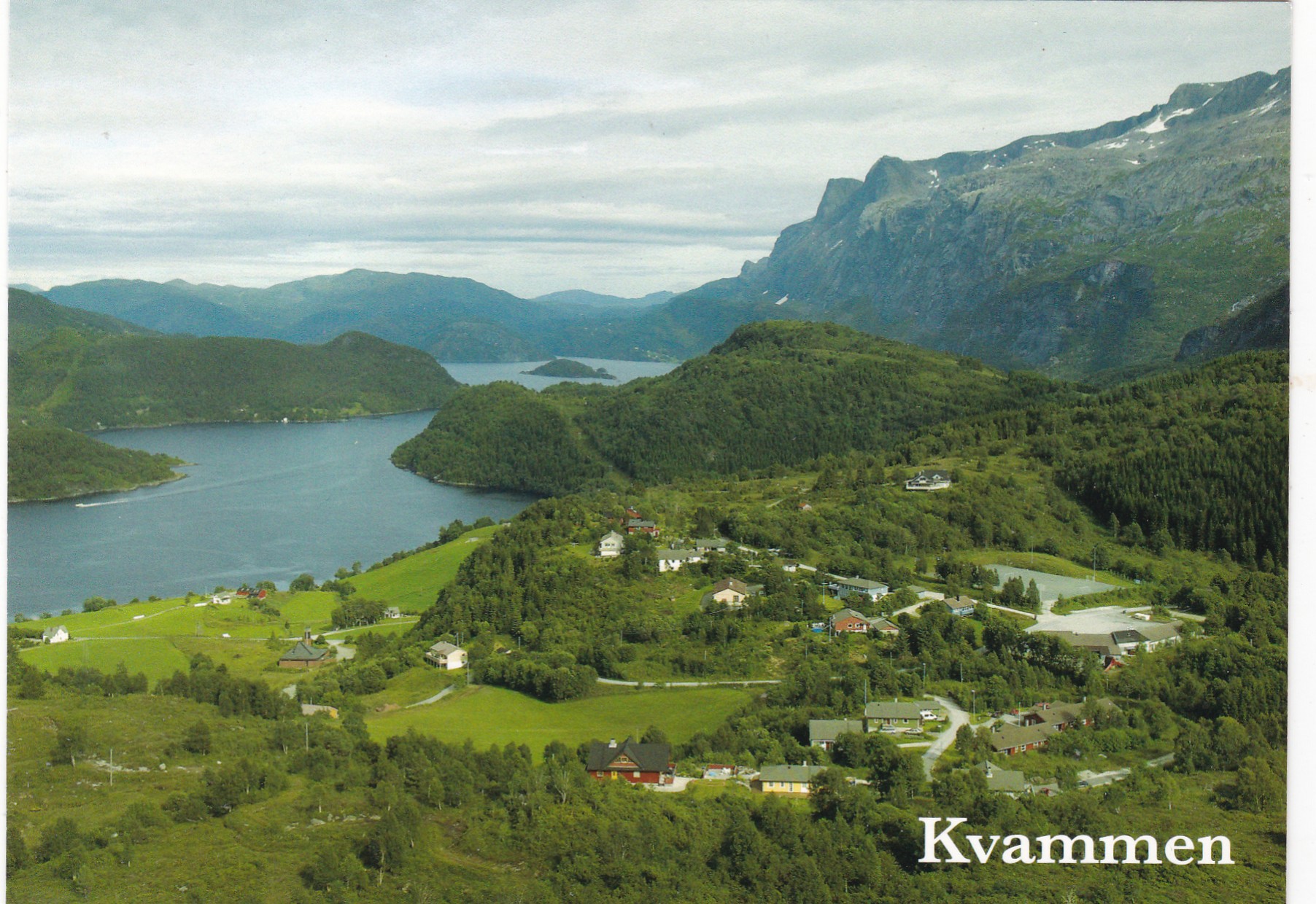 Kvammen ( HeliFoto)