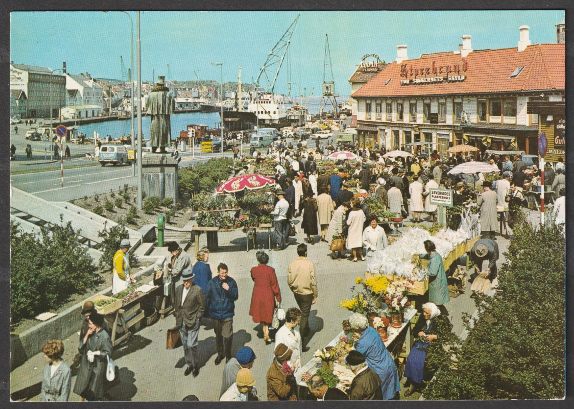 Stavanger. Markedsdag. Mittet 2430/21