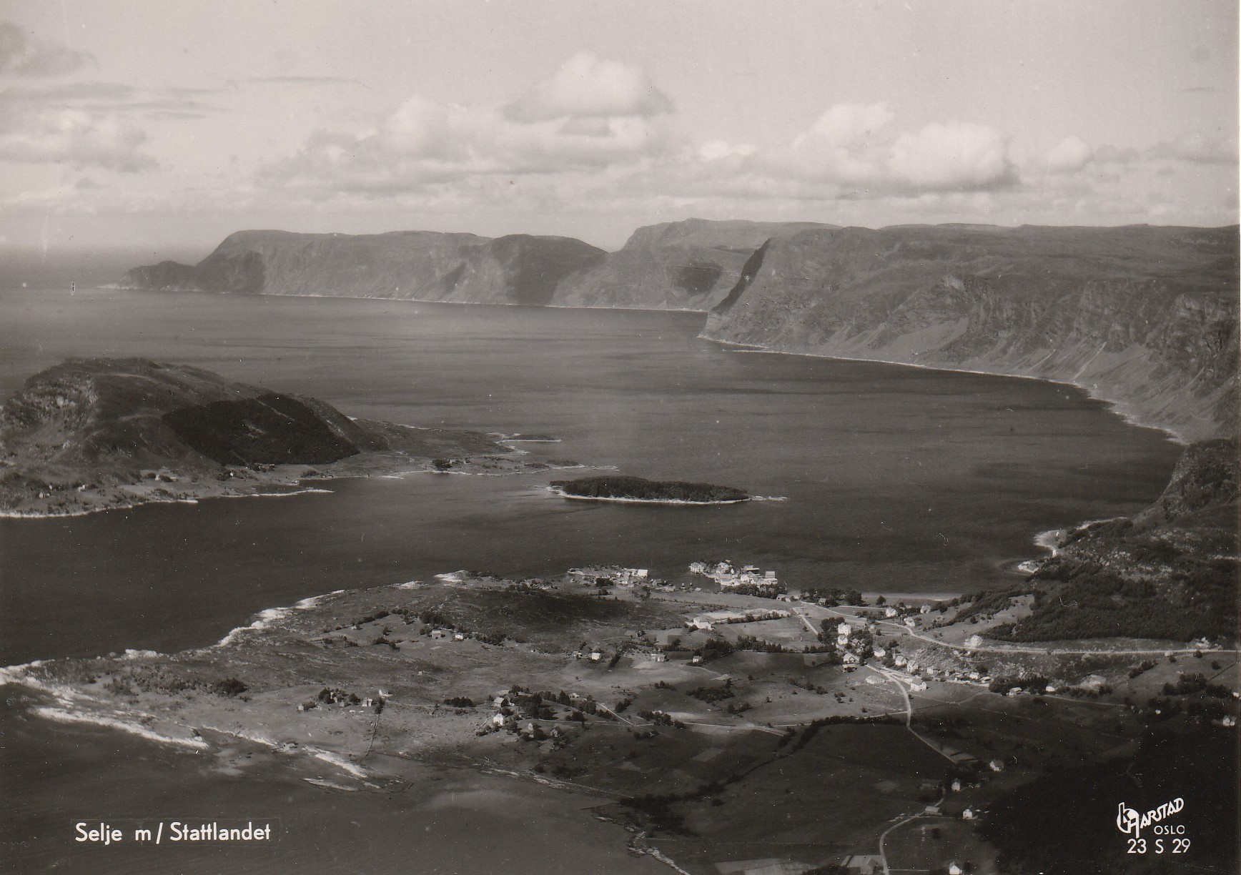 Selje m / Stattlandet .   Harstad 23 S 29