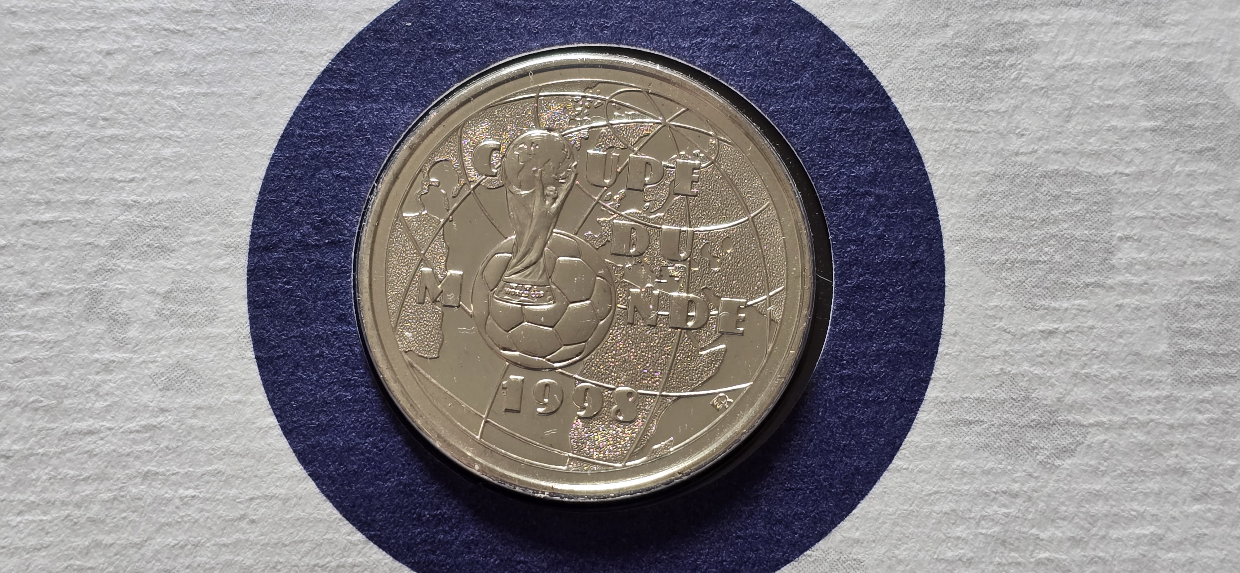 FRANKRIKE 1F 1997 WORLD CUP 1998 SØLVMYNT 205,- NR2