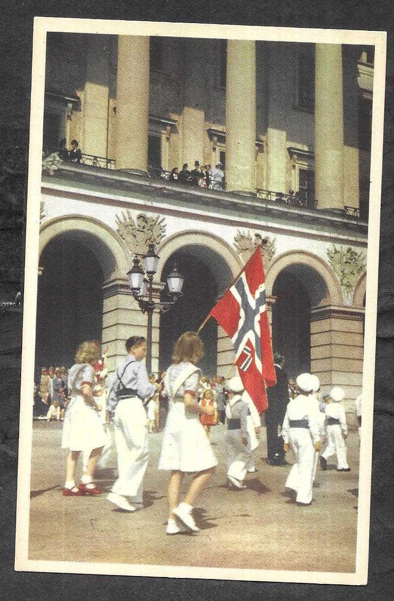 Foran slottsbalkongen 17.mai. - A.s. Kortforlaget Oslo Nr. 63 - [183]