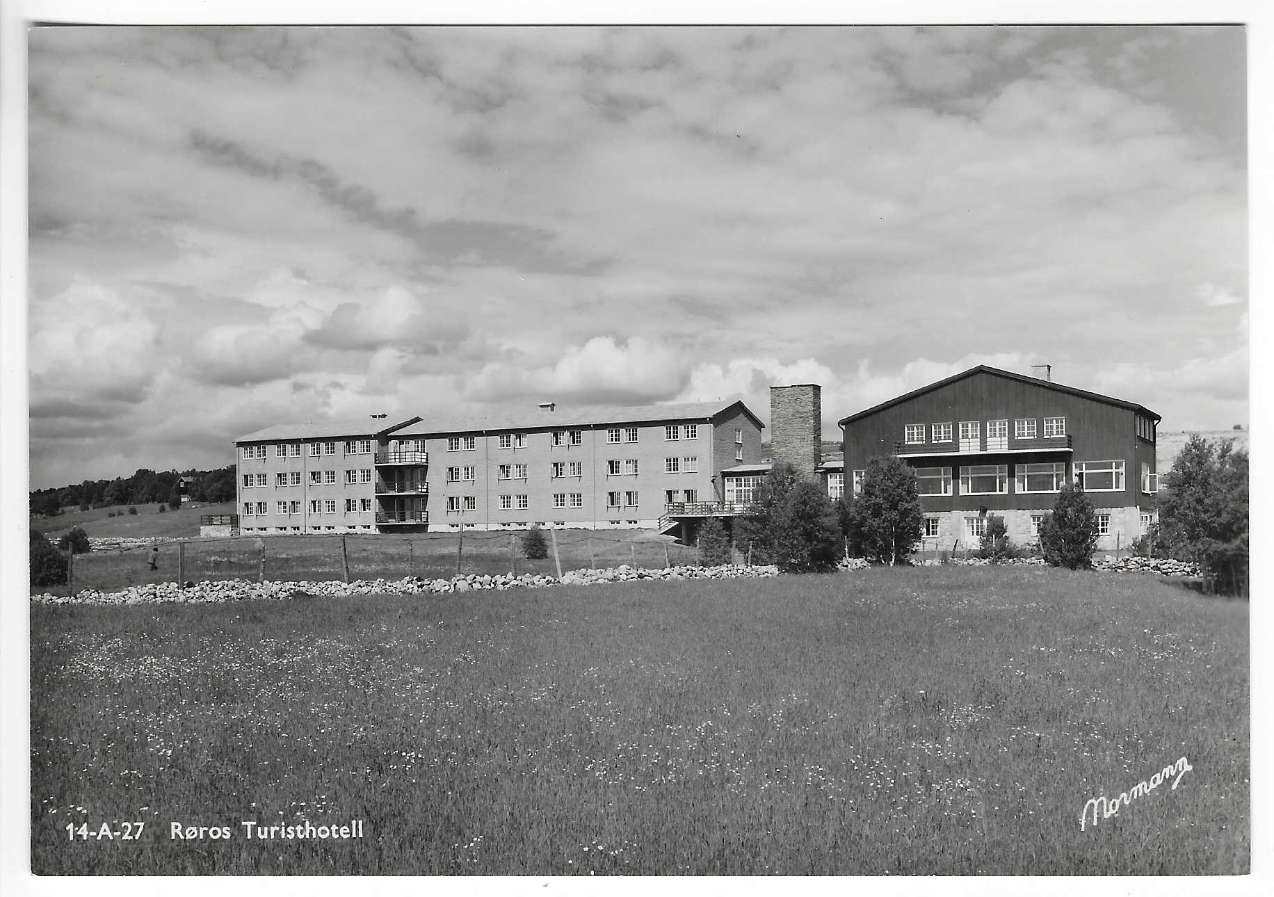 Røros Turisthotell. Fasaden.50t. Normann 14-A-27