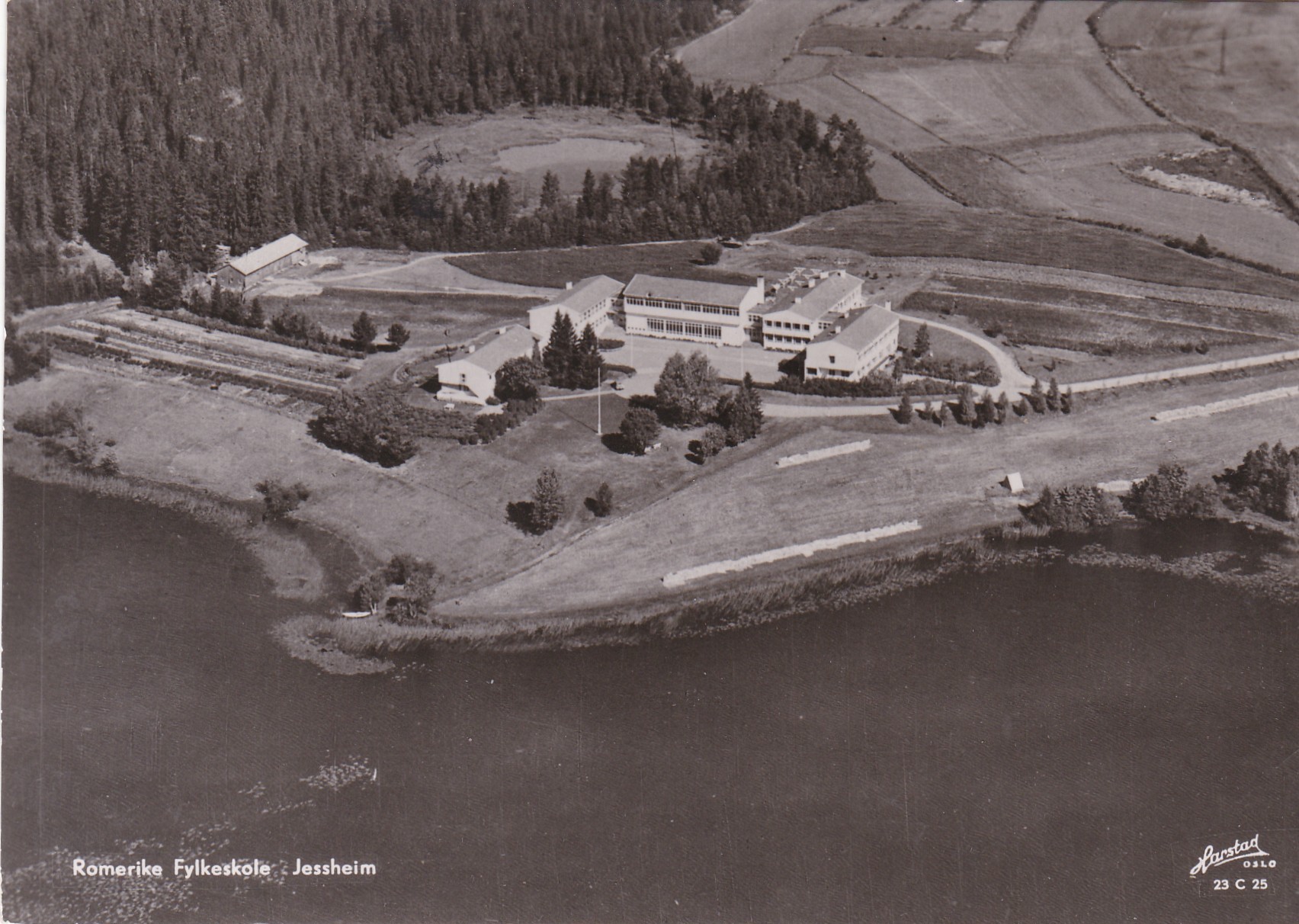 Romerike Fylkeskole, Jessheim ( Harstad 23 C 25)