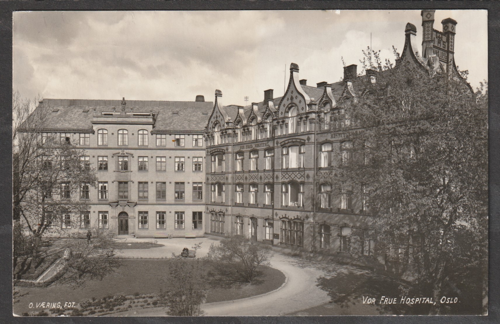Vor Frue Hospital. O. Væring