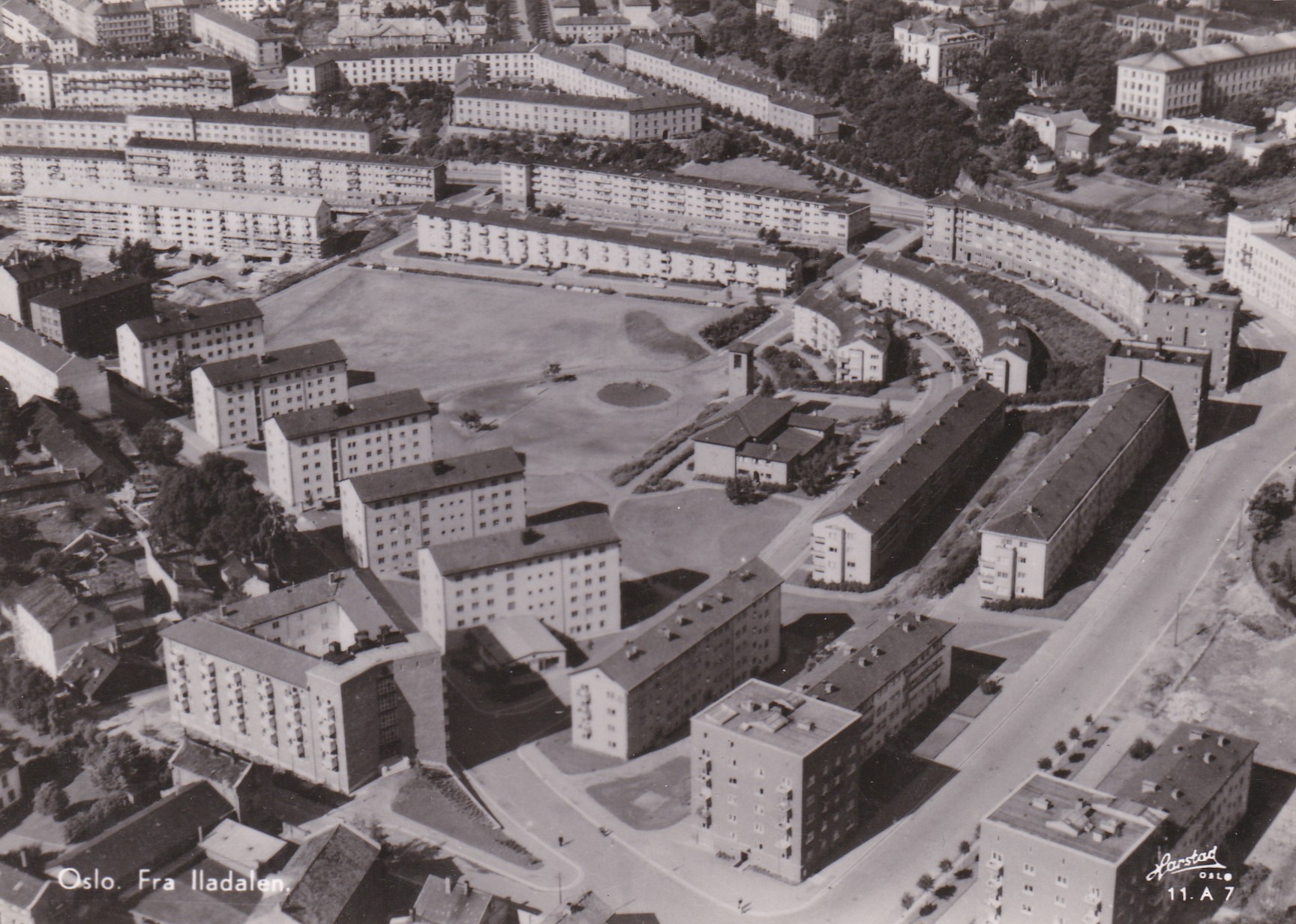 Oslo. Fra Iladalen ( Harstad 11 A 7)
