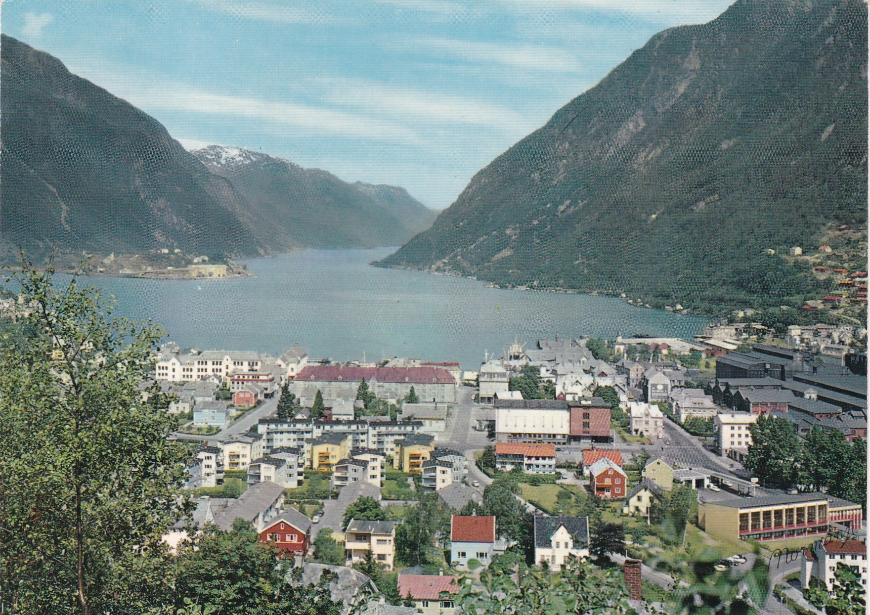 Odda, Hardanger Fjord ( Normann O-47-34)