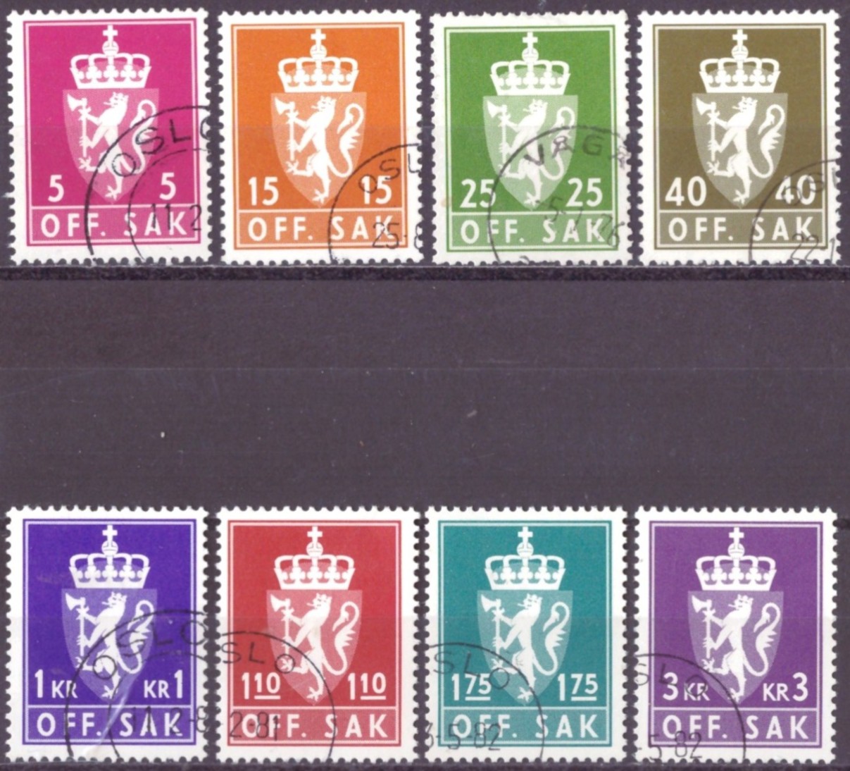 NK DIV.TJ.117-35. PENT RUNDSTEMPLA. (172,-)
