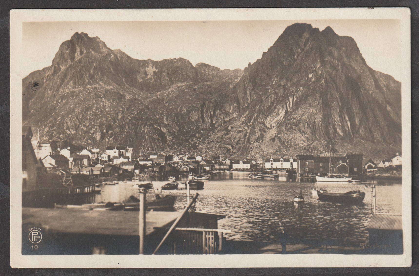 Svolvær. Oppi 19
