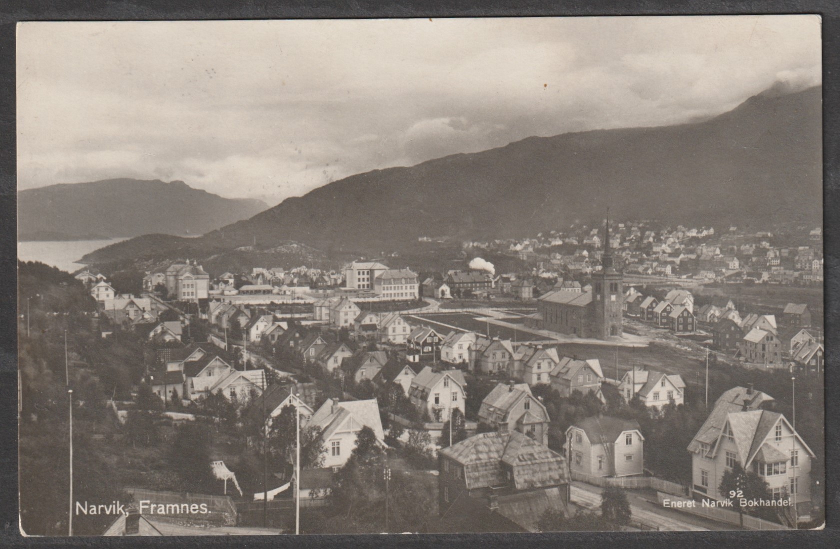 Narvik. Framnes. Narvik Bokhandel 92