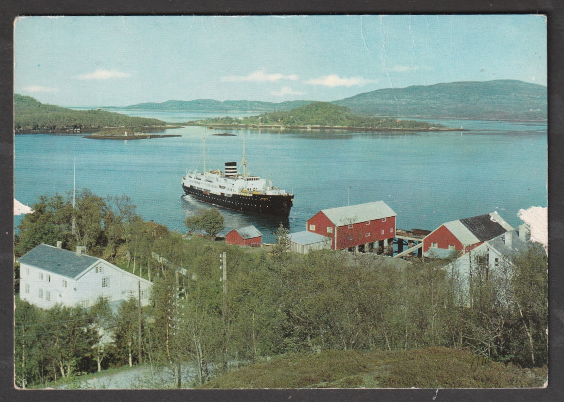 Ørnes. Hurtigruteanløpssted. Normann S-27-6