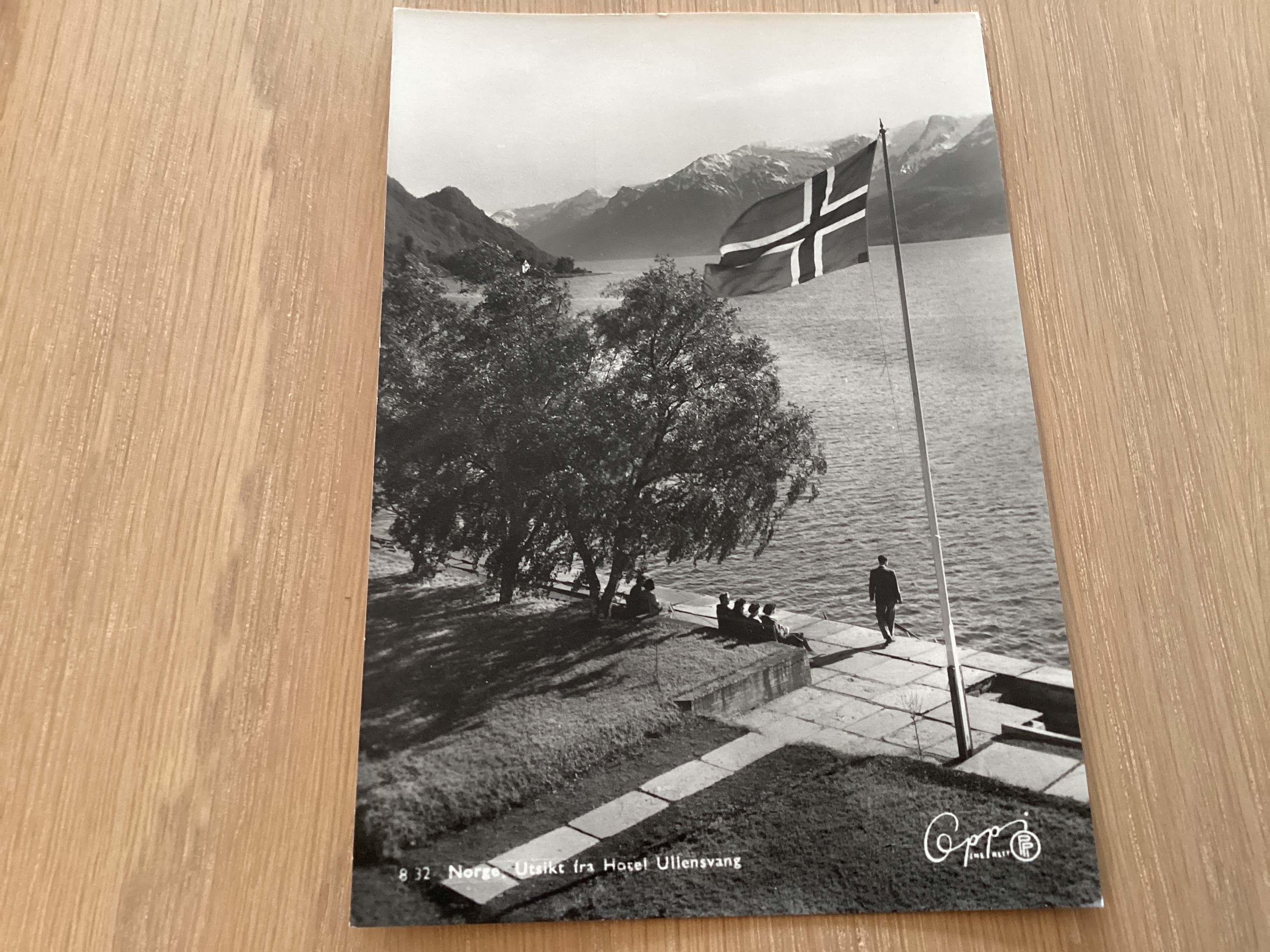UTSIKT FRA HOTEL ULLENSVANG