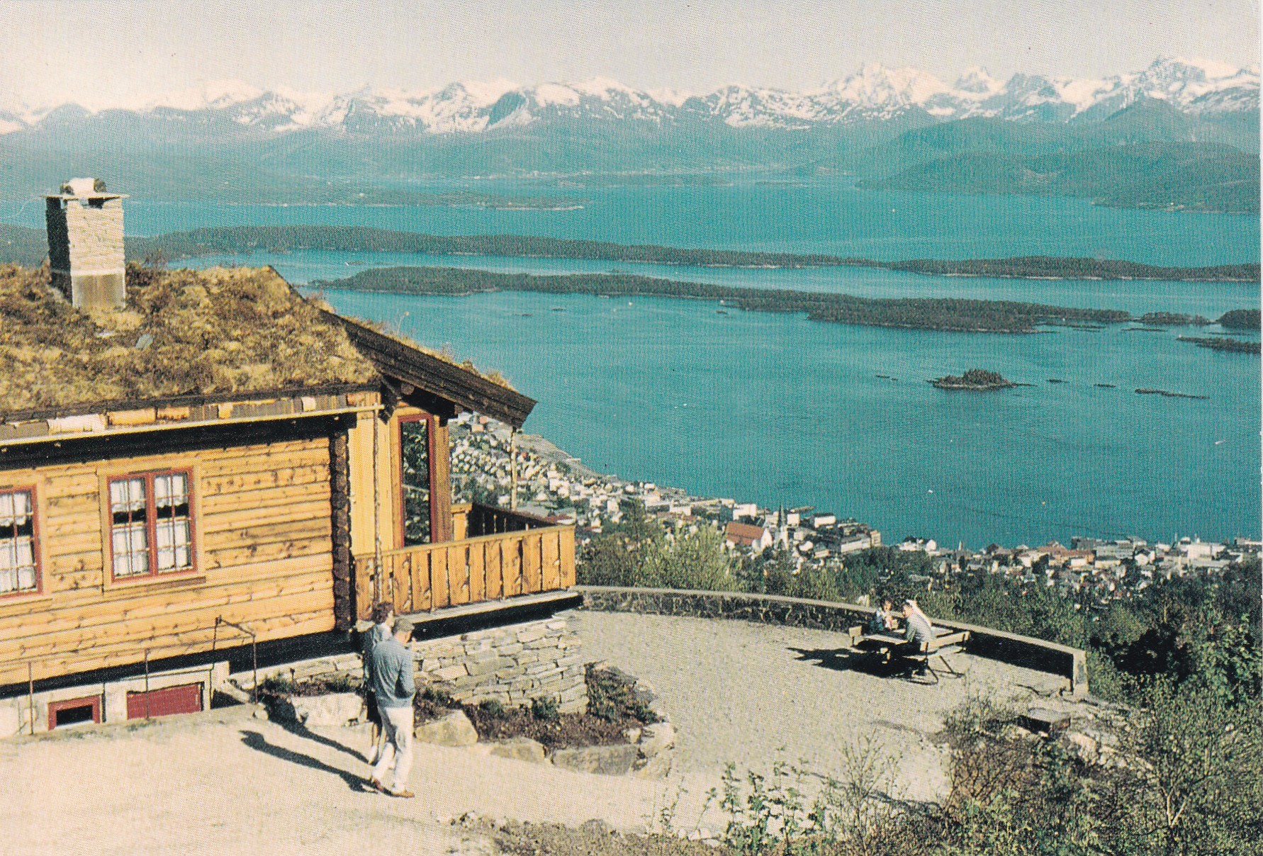 Vardestua, Molde ( Olav Slettnes)