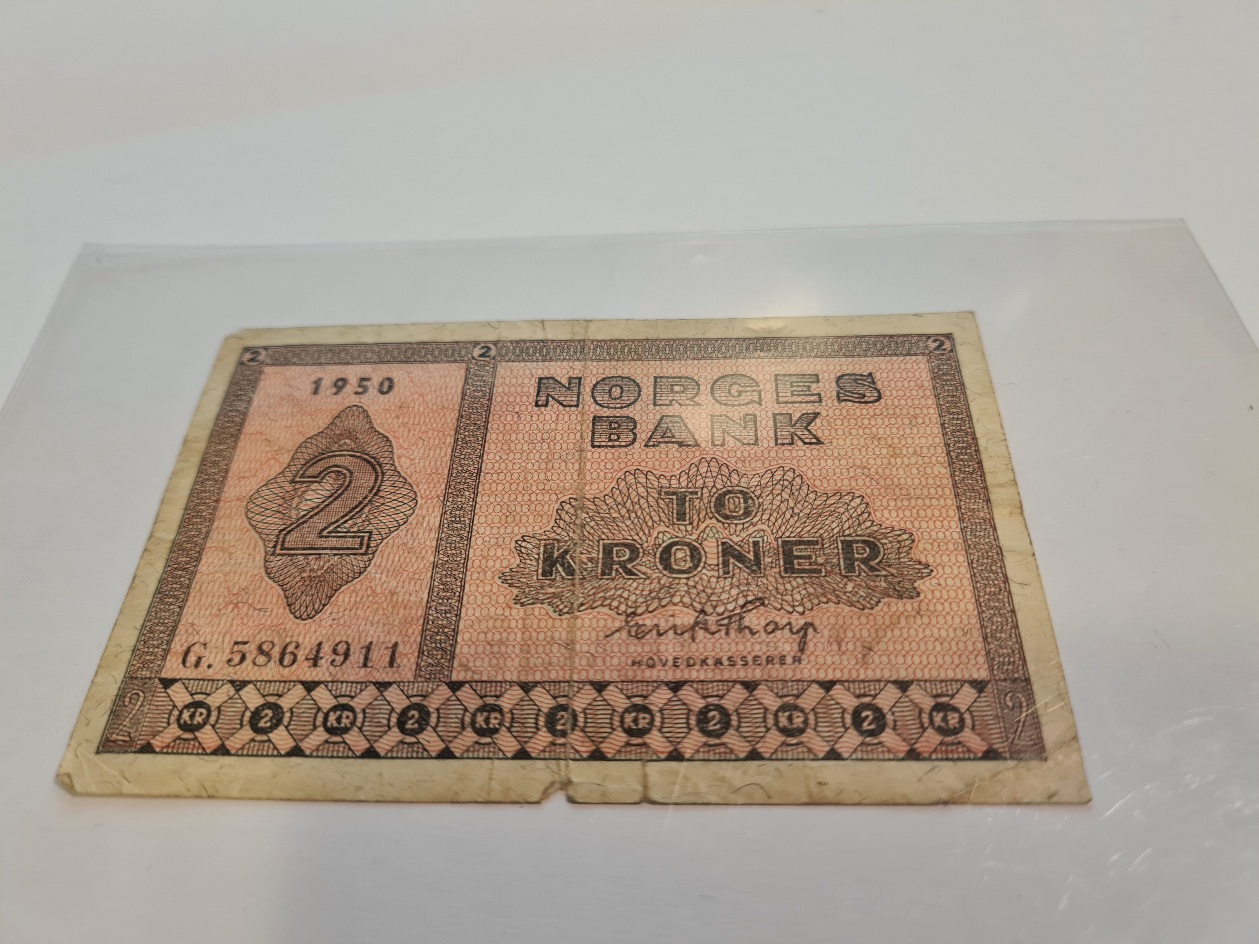 2 kr 1950g