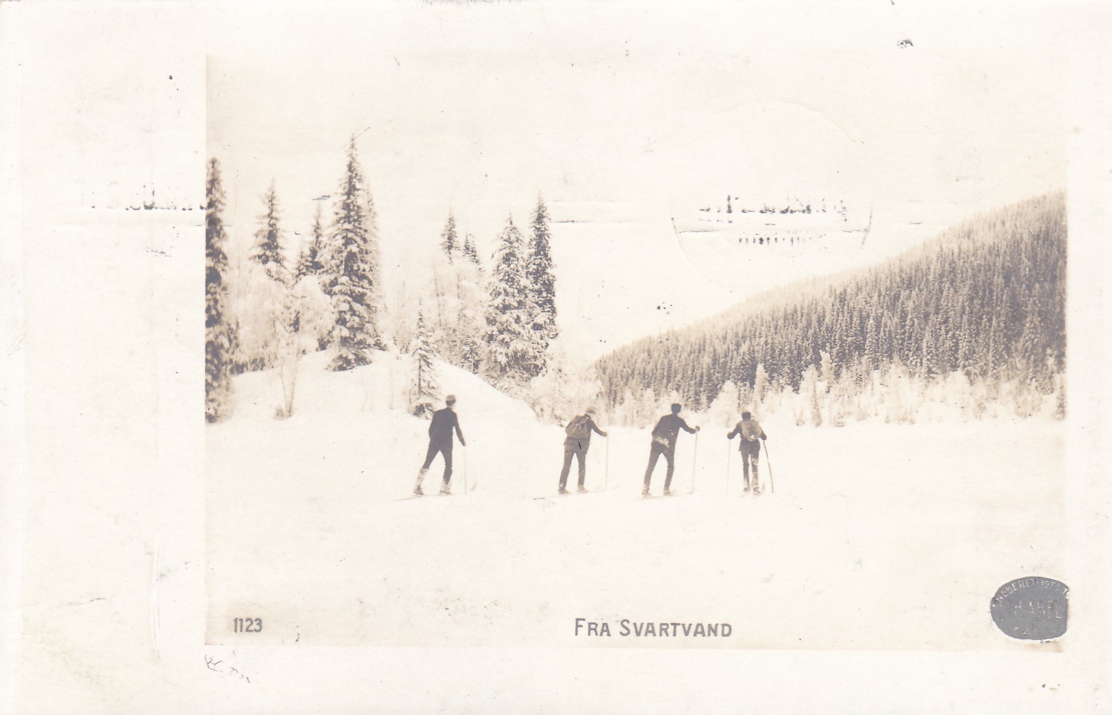 Fra Svartvand. Skiløpere ( ( Abel 1123)