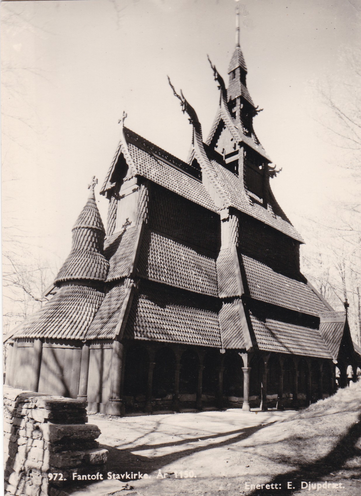Fantoft Stavkirke ( Djupdræt 972)