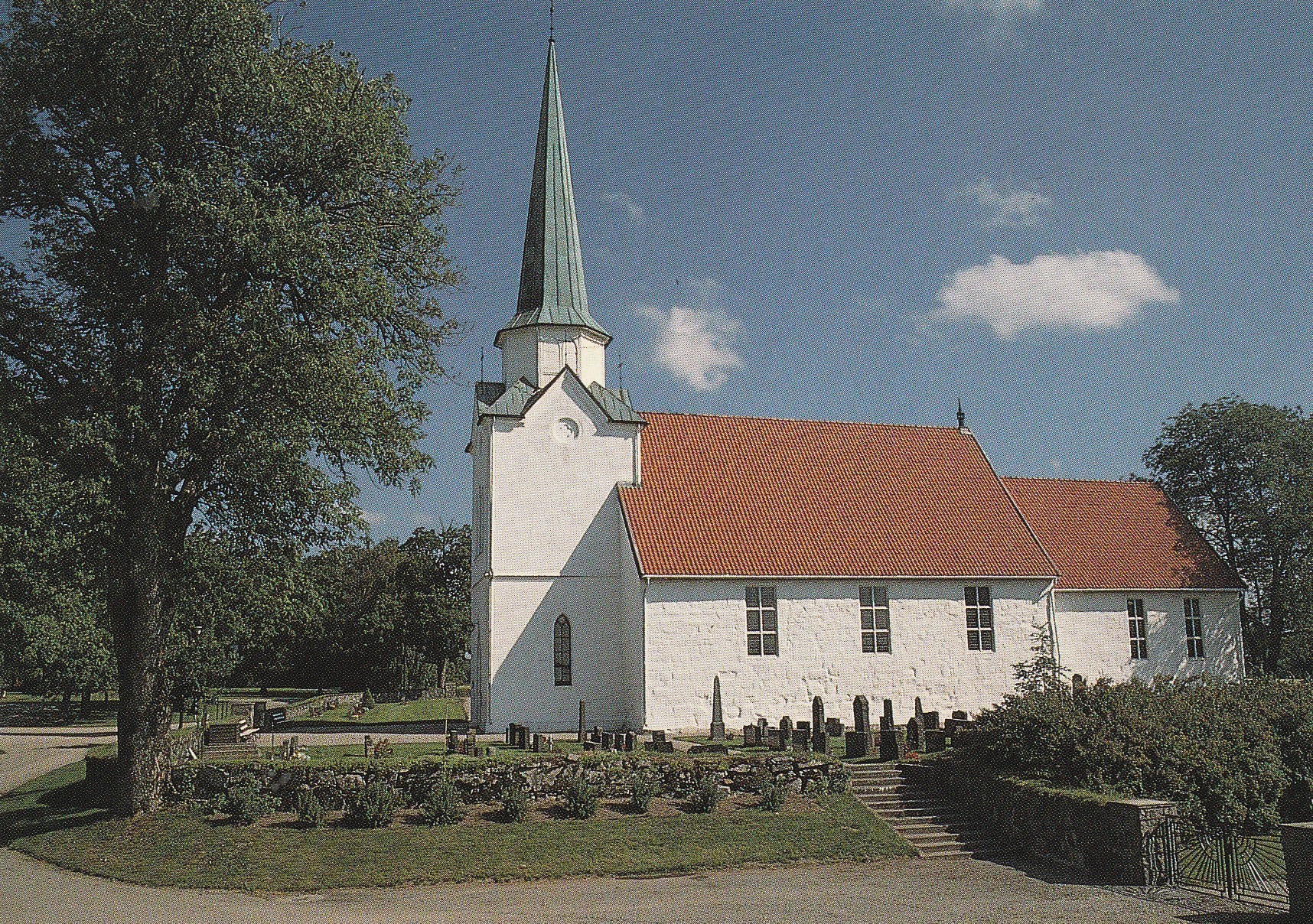 Rakkestad kirke .  Norske Reiseselskap / Dezibel Nr. 5