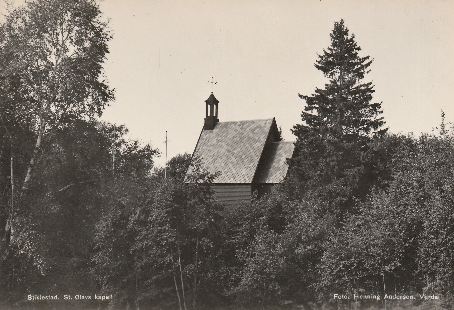 Eldre kort : Stiklestad.  St. Olavs kapell .  Andersen.  Unum