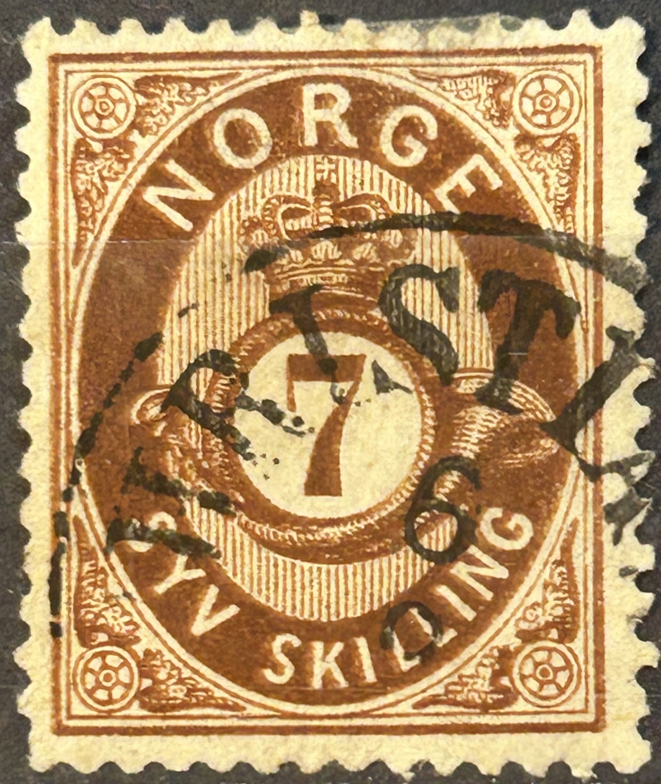 NK 21 I. PENT RUNDSTEMPLA.   (850,-)