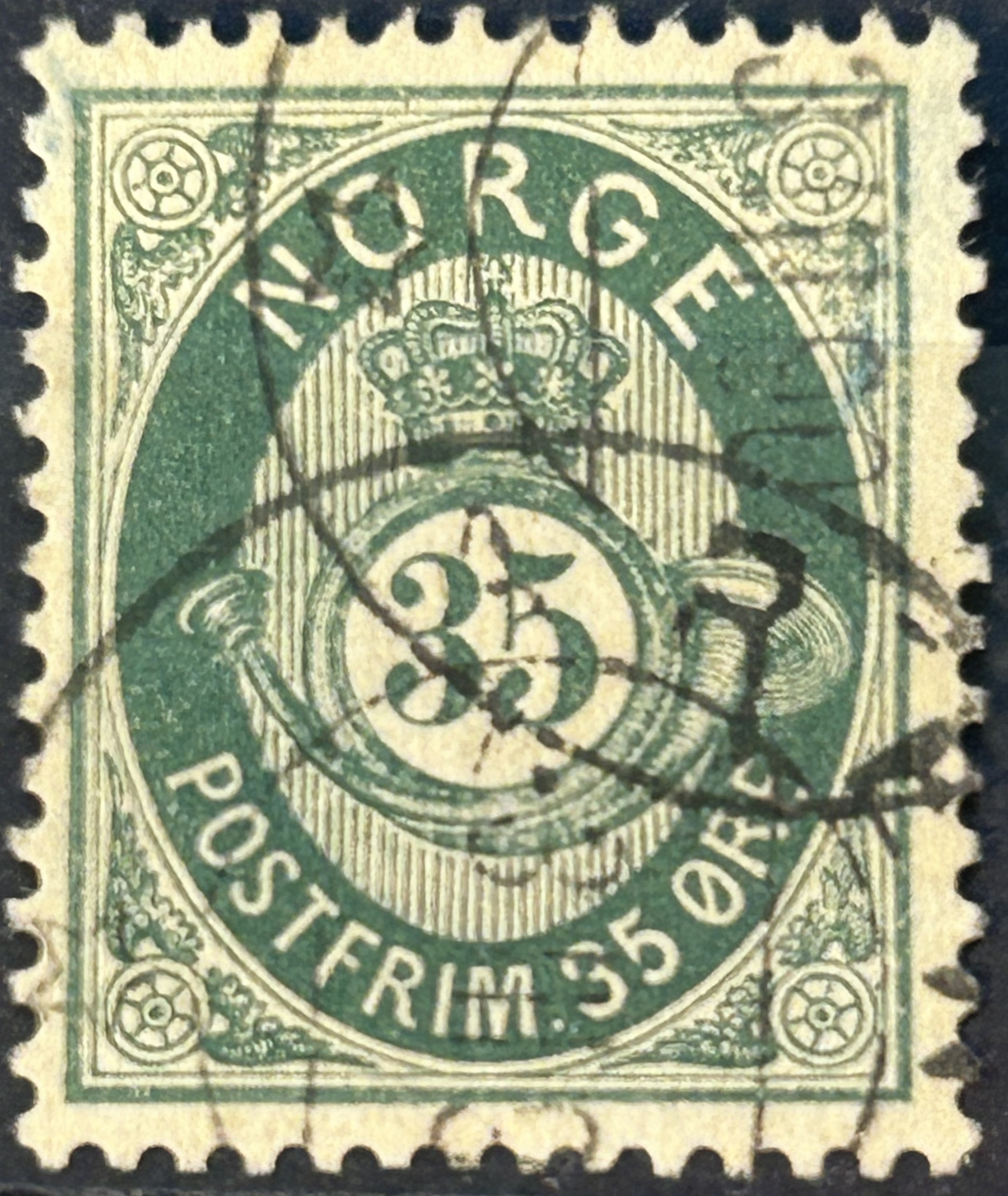 NK 29b. PENT RUNDSTEMPLA m/bue. (100,-)