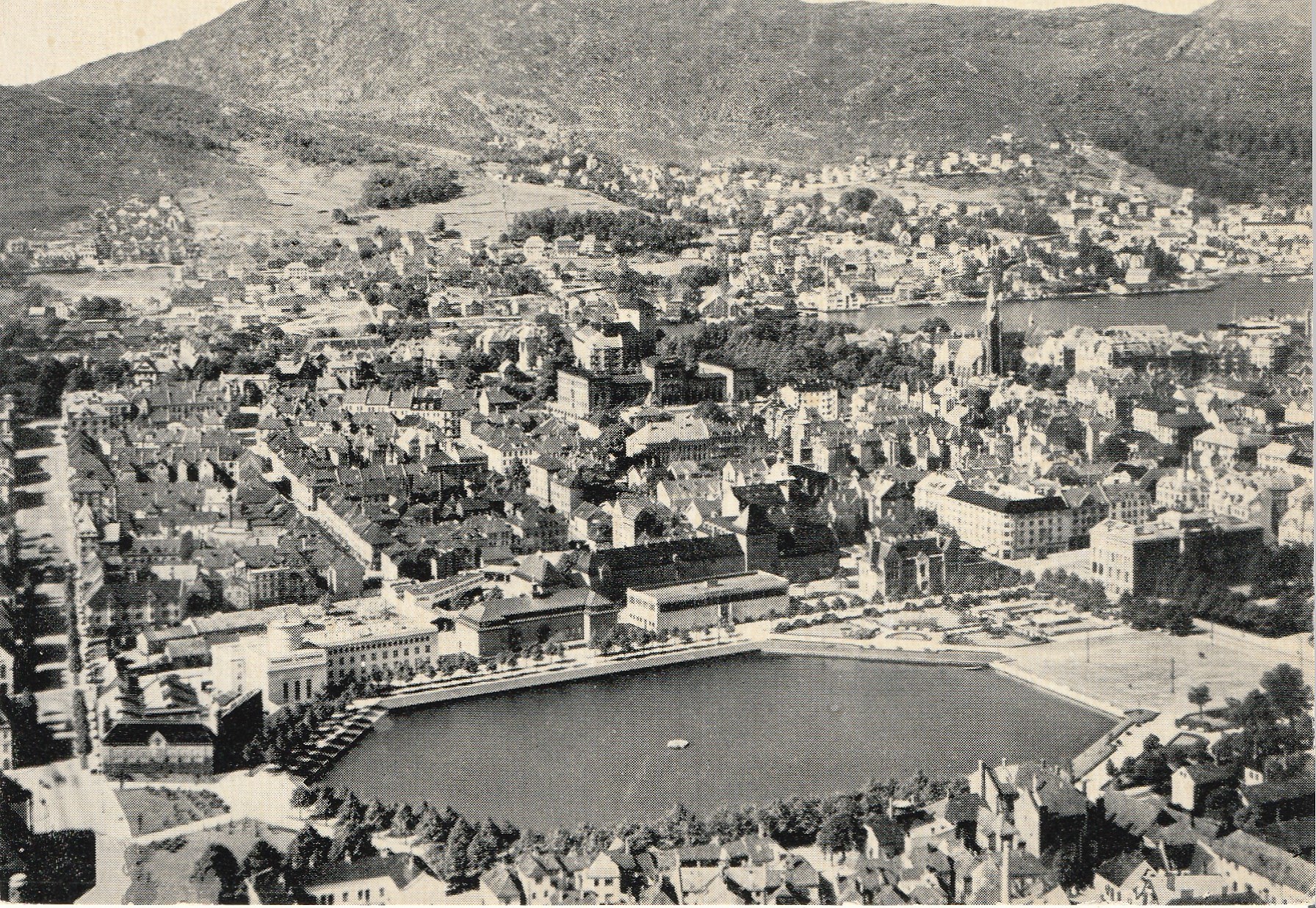 Eldre kort fra Bergen .  Forlag K.K.  5076