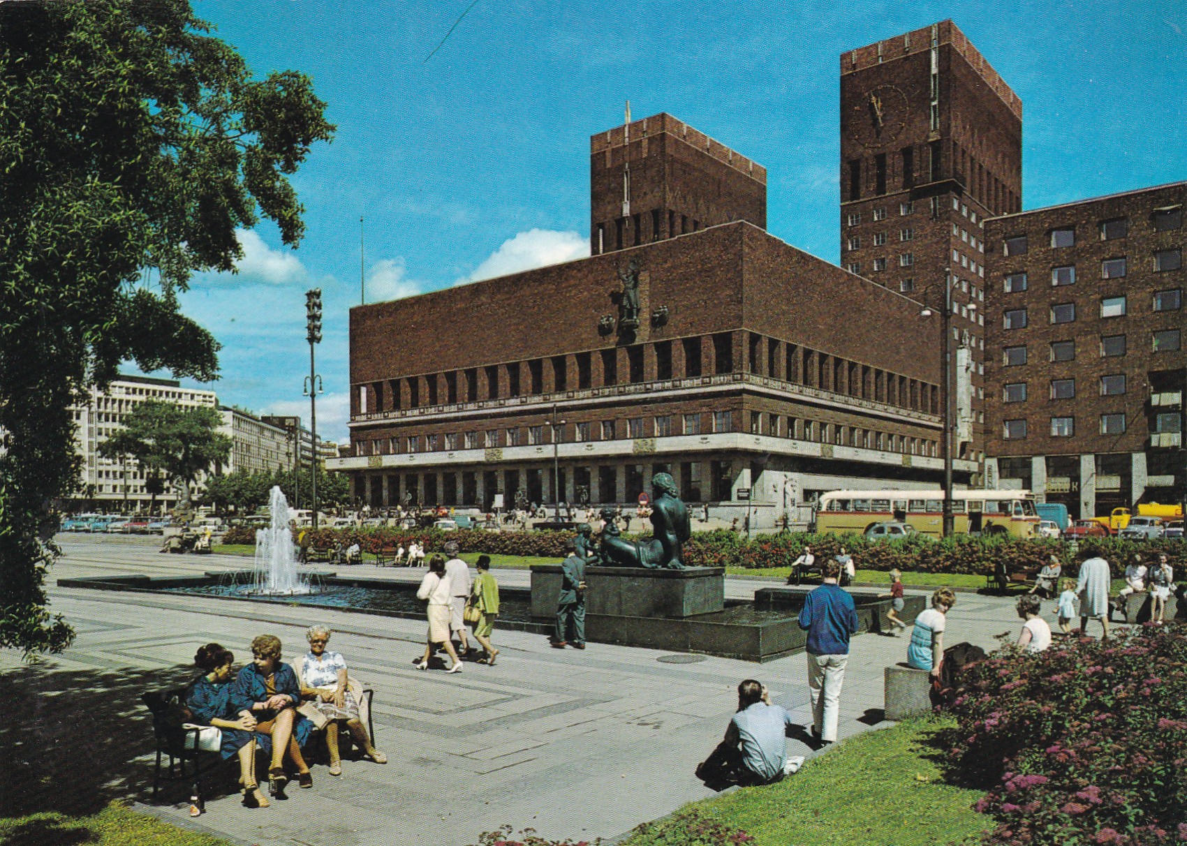 Oslo. rådhuset ( mittet 2482/13)