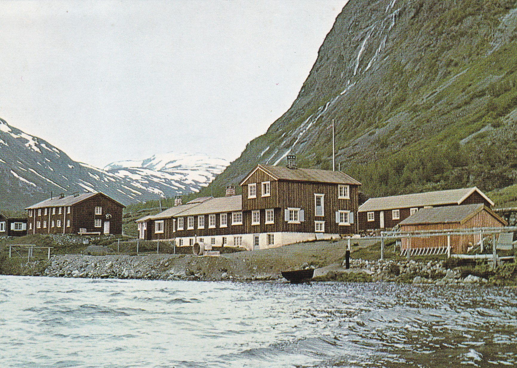 Gjendebu. Jotunheimen ( Lorang Haakestad 630)