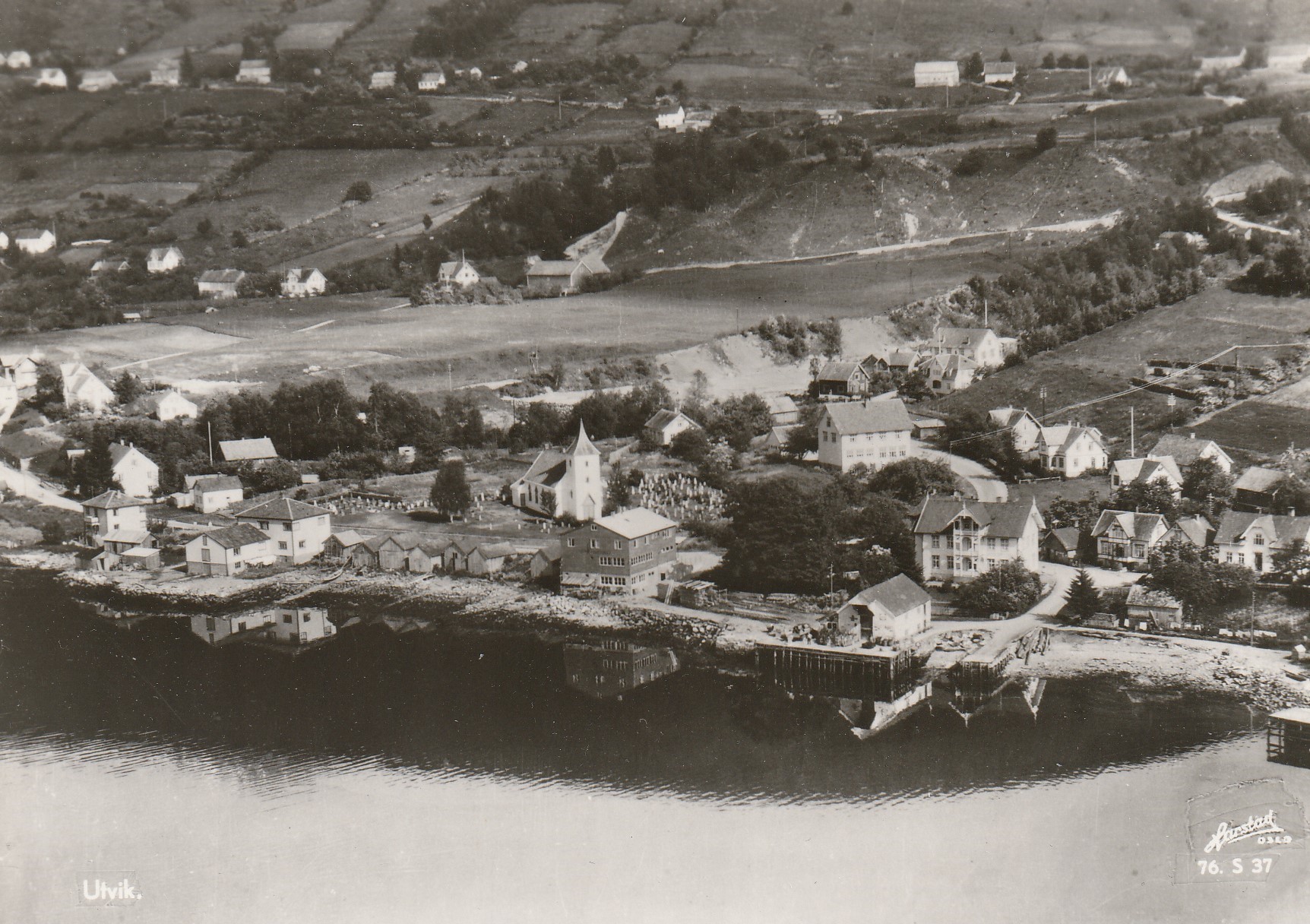 Utvik .  Harstad 76. S 37