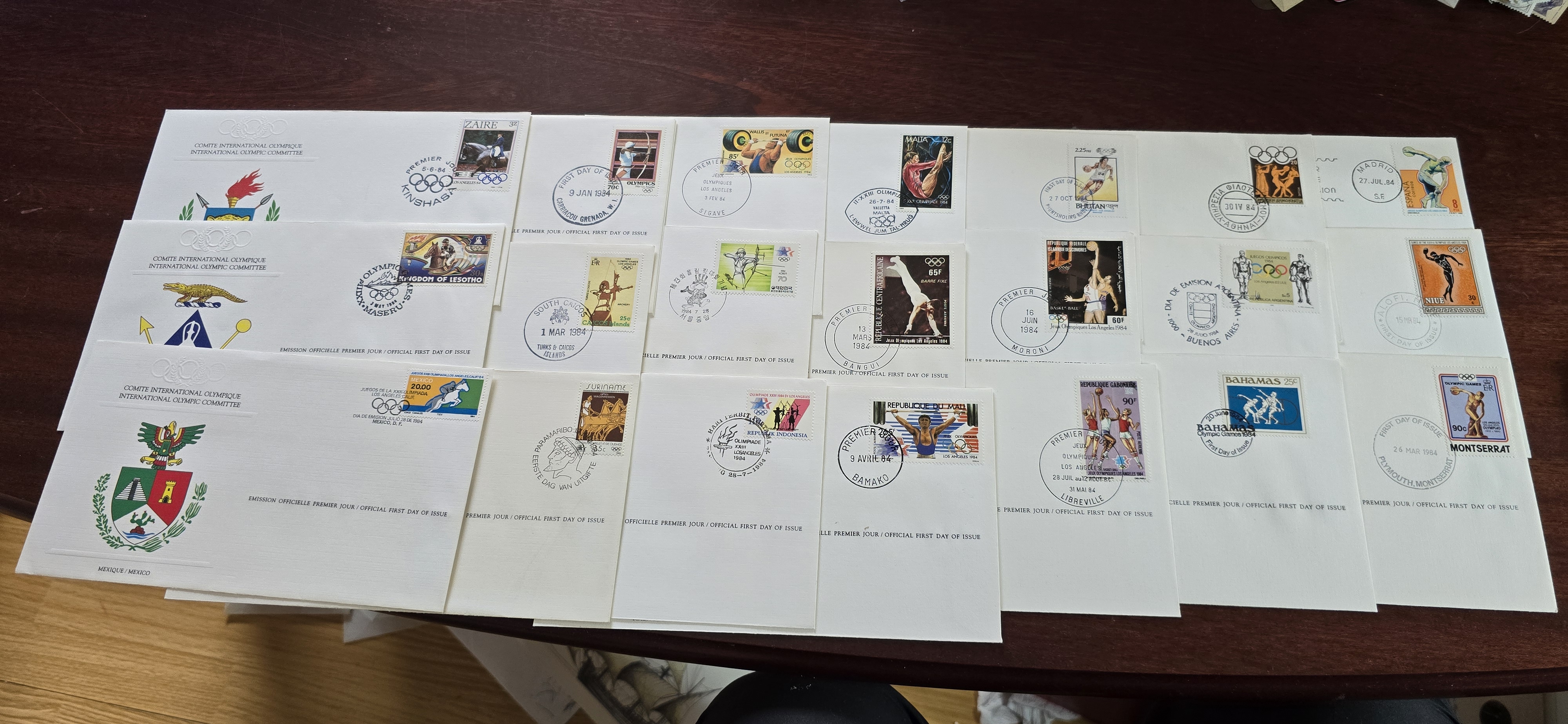OL 1984 DIVERSE ØVELSER 65stk forskjellige  IOC konvolutter.