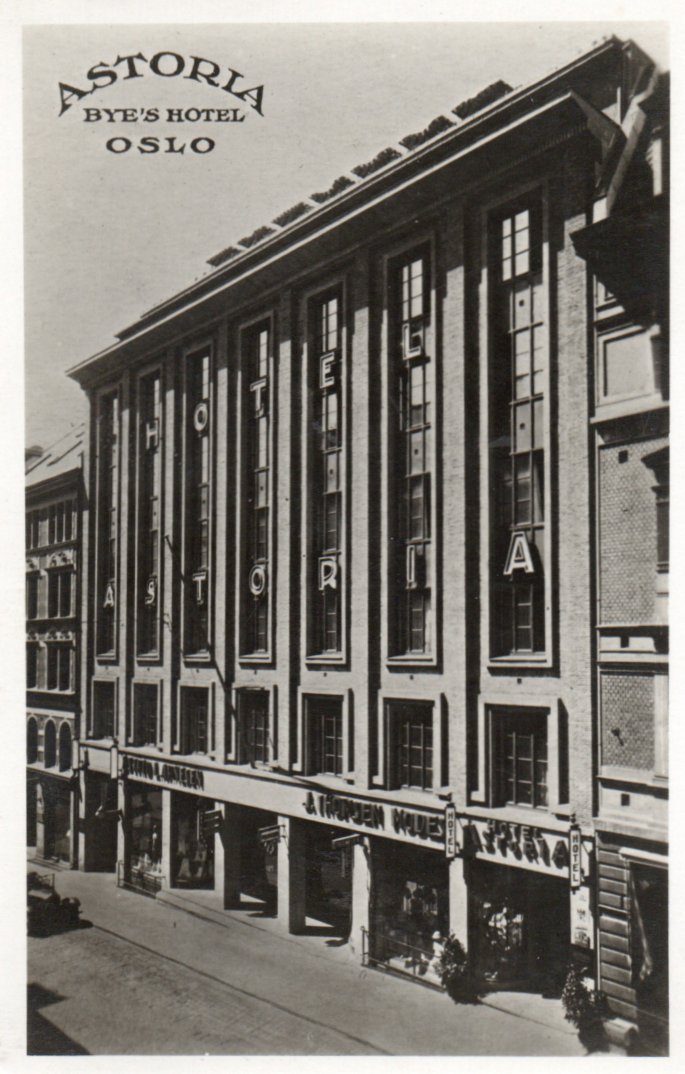 Astoria. Bye`s Hotel. Påskrevet 1935.