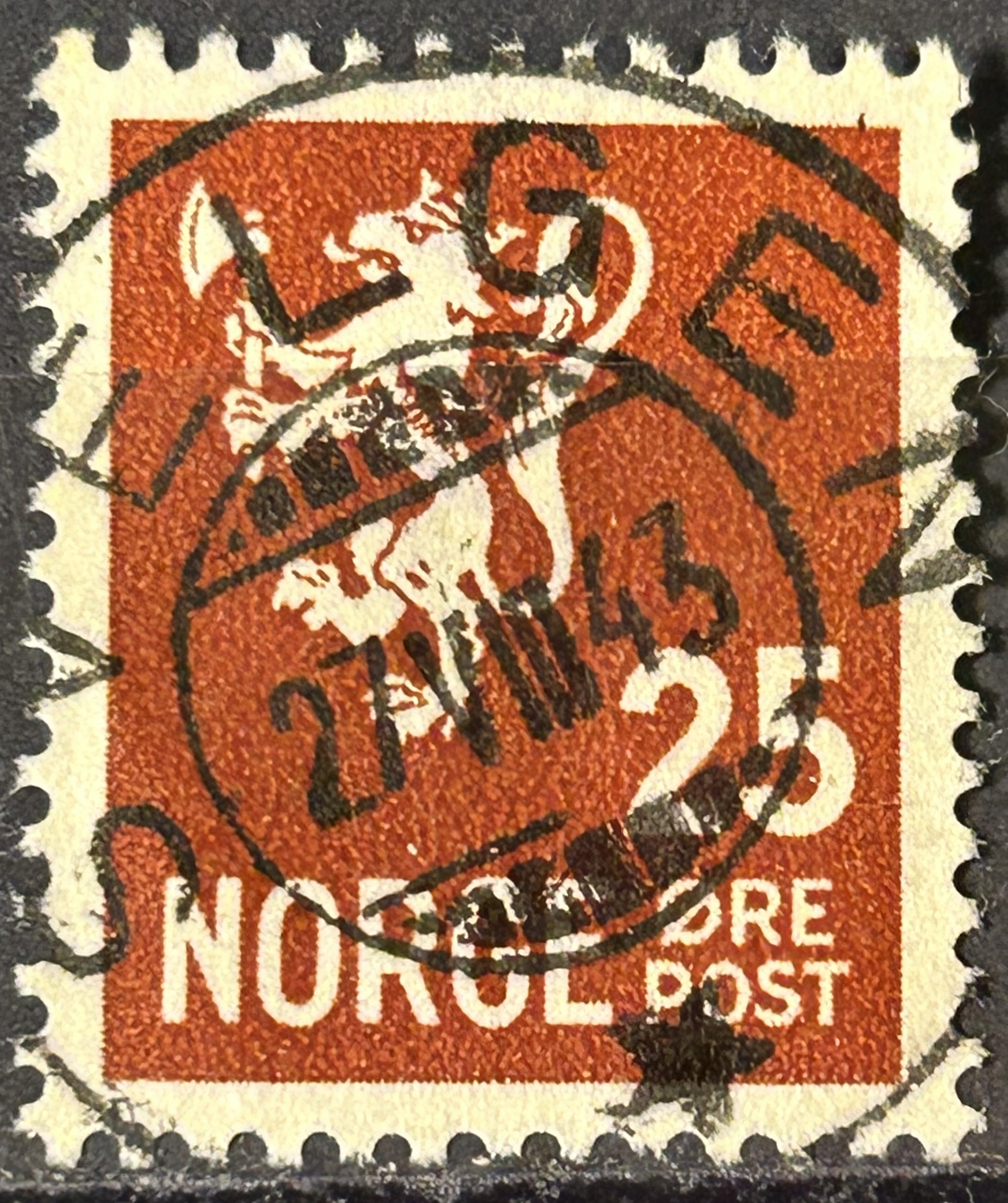 NK 207. PRAKT=SVELGEN 27 VIII 43=