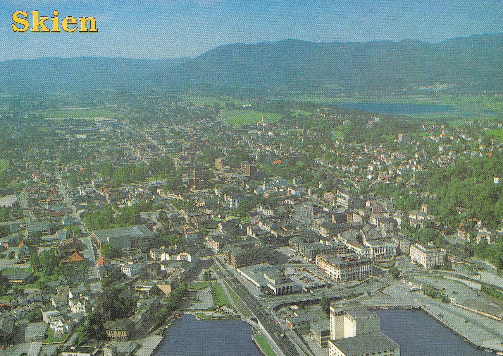 Skien .   Aune F-14773-2