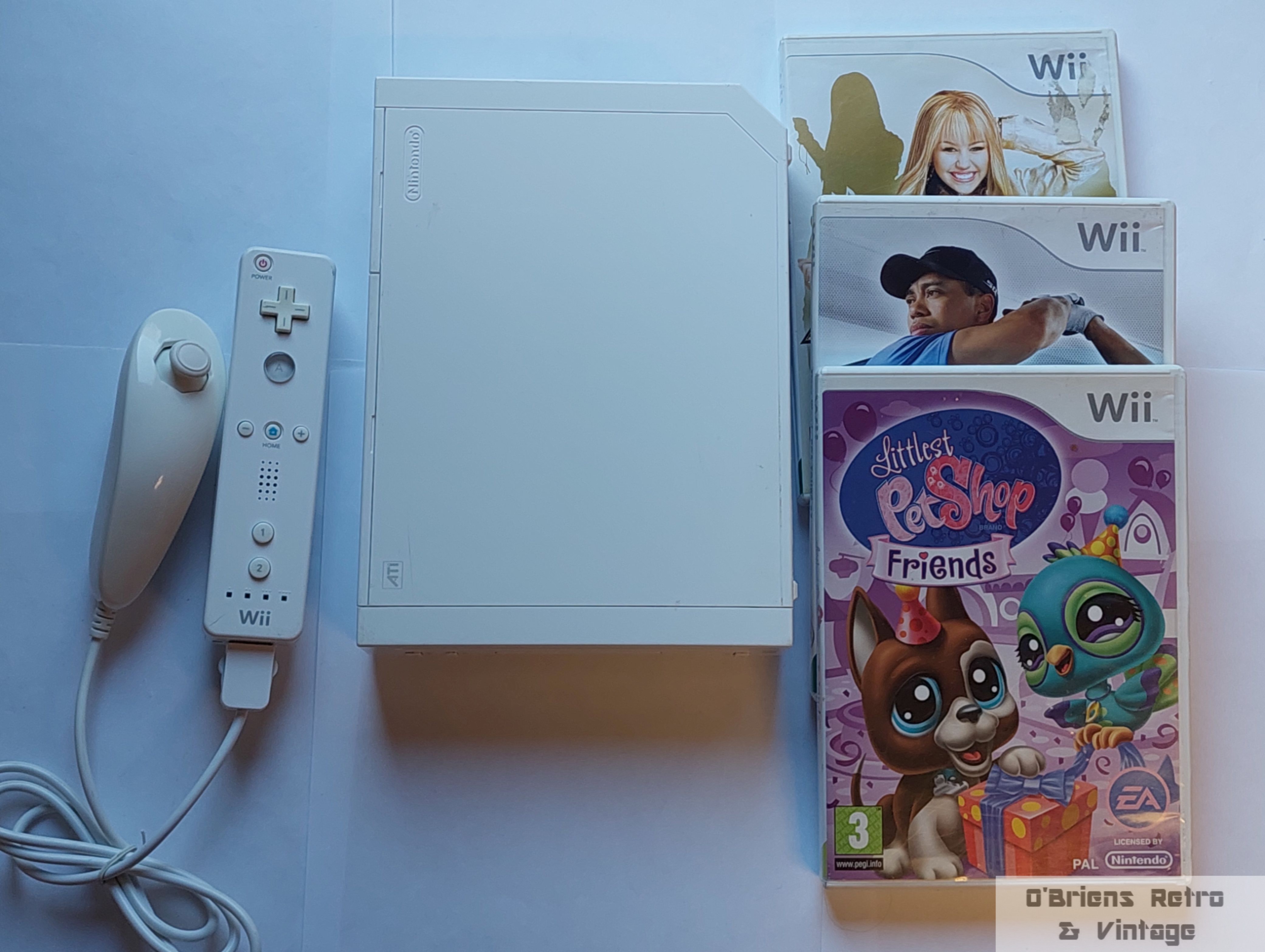 Komplett Nintendo Wii pakke (RVL-001) - Med kontroller, kabler & 3 spill