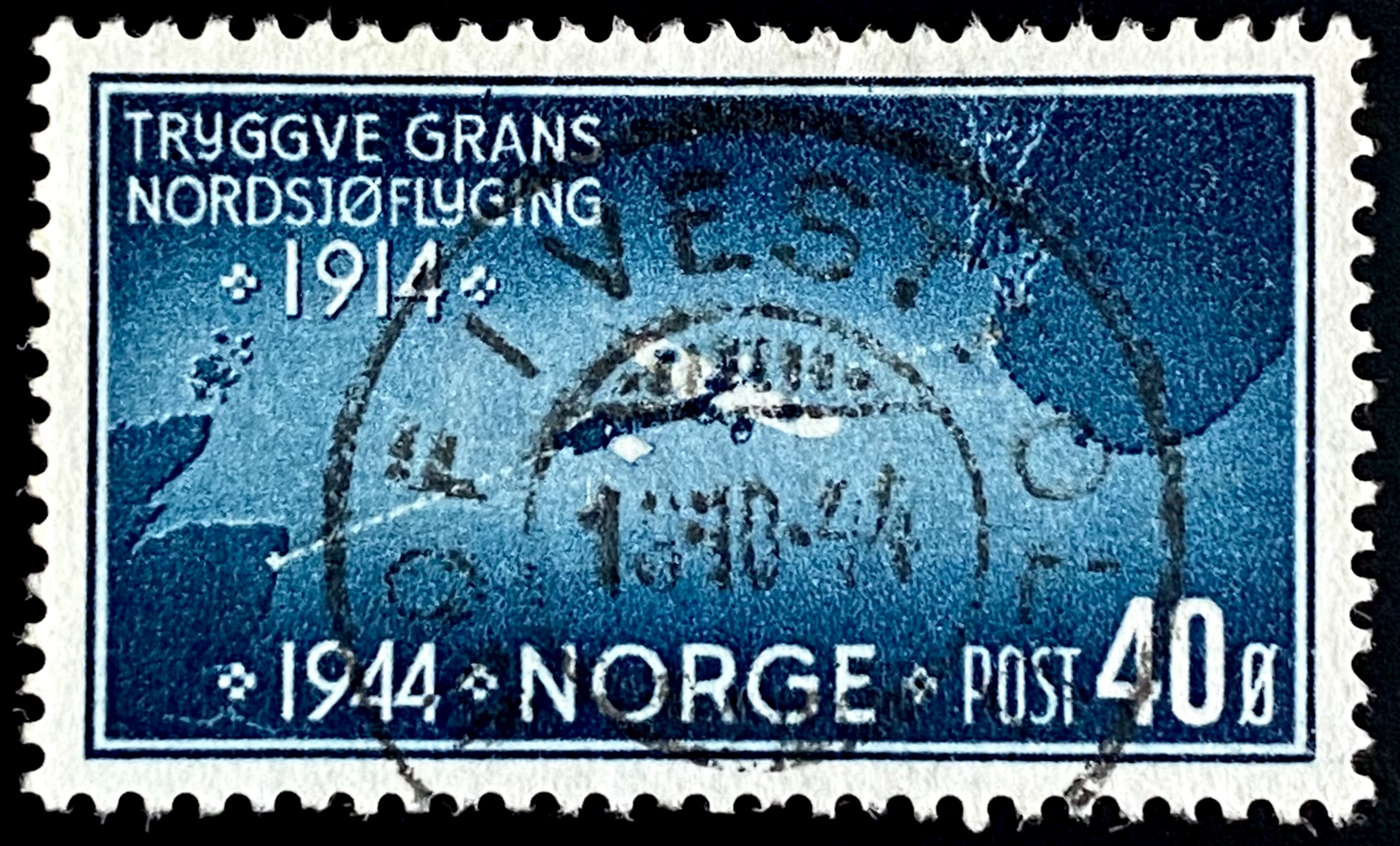 NK 325 Hof i Vestfold 18-10-44