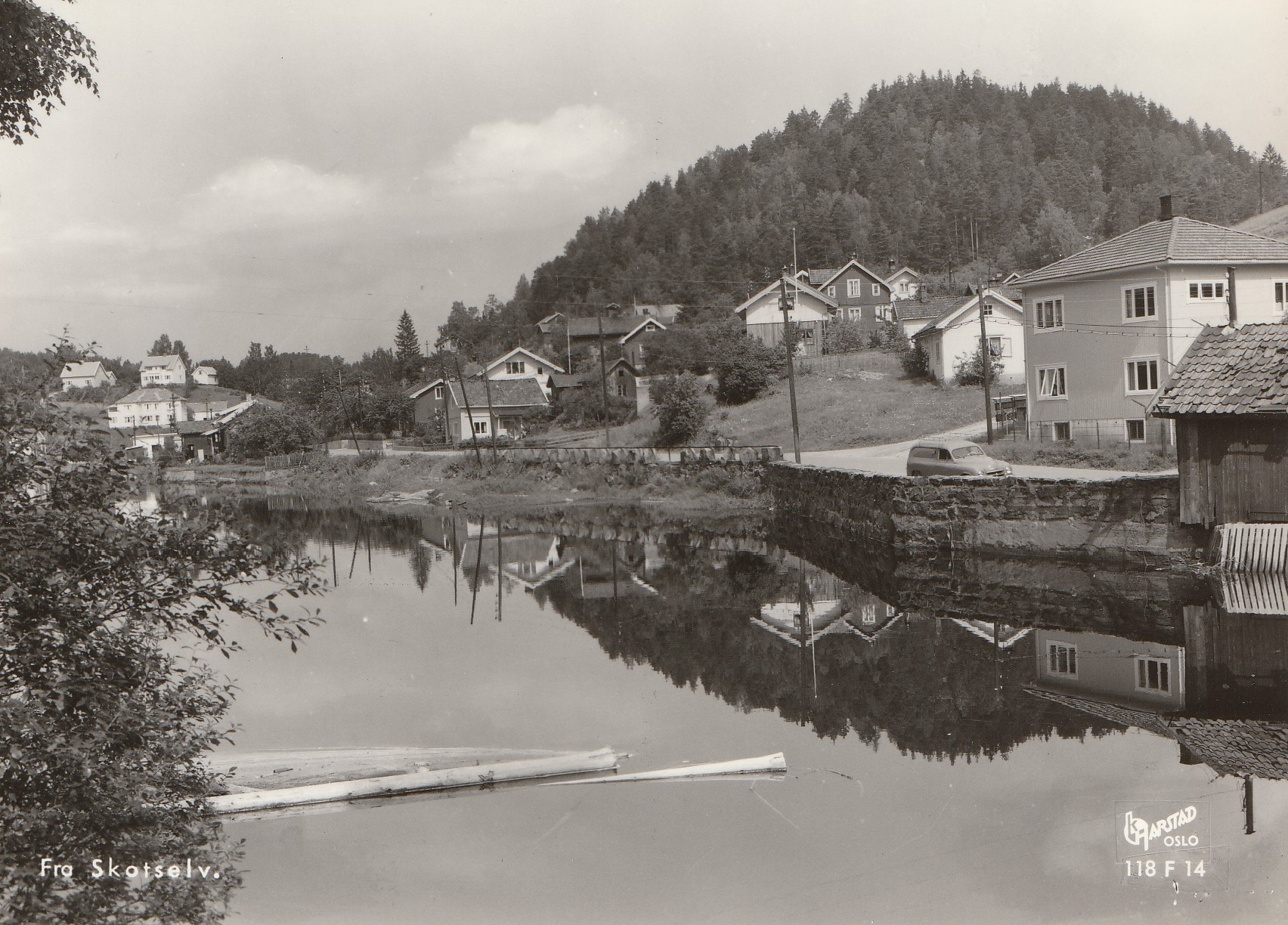 Fra Skotselv .  Harstad 118 F 14