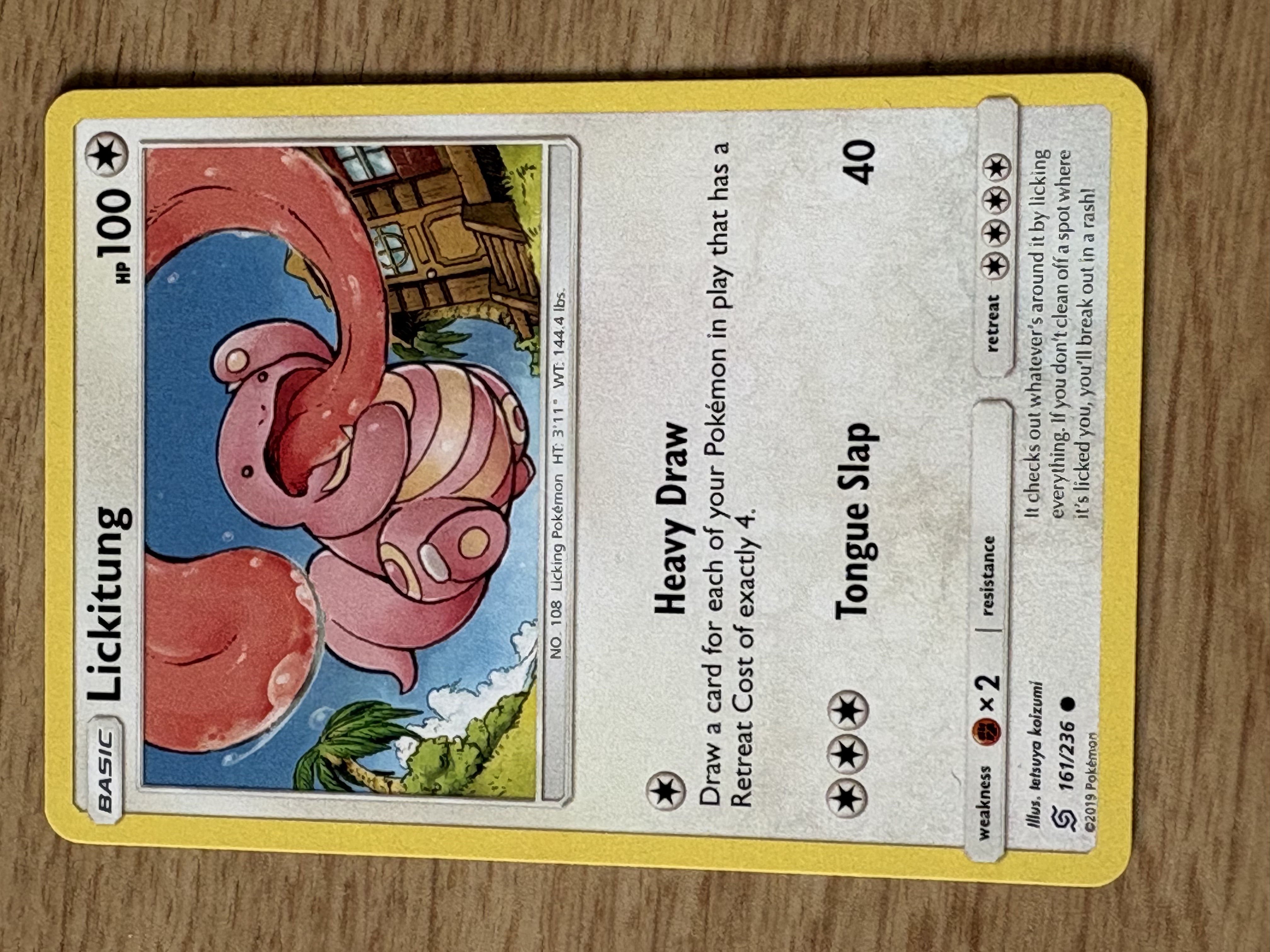 2019 - Lickitung - HP 100 - 161/236 - V