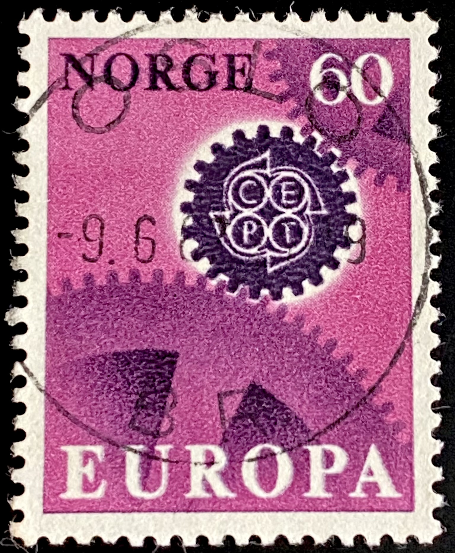 NK 589 Oslo