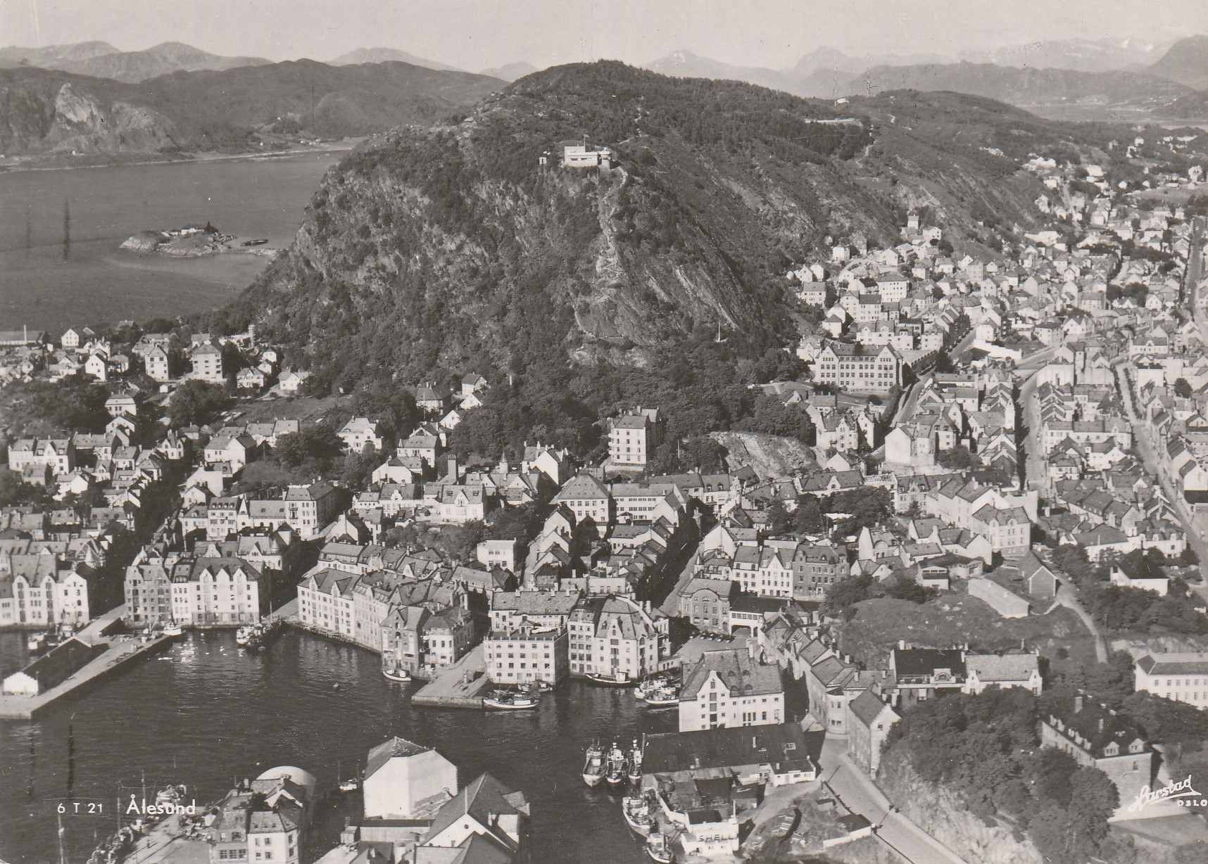 Ålesund . Harstad 6 T 21