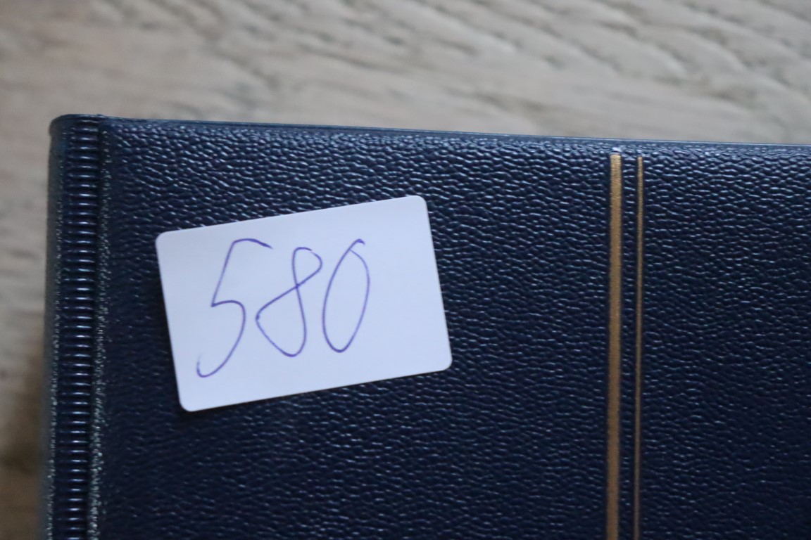 God samling med Østrig både postfrisk/ust. (580)
