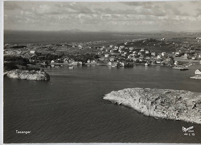 TANANGER fra havnebassenget