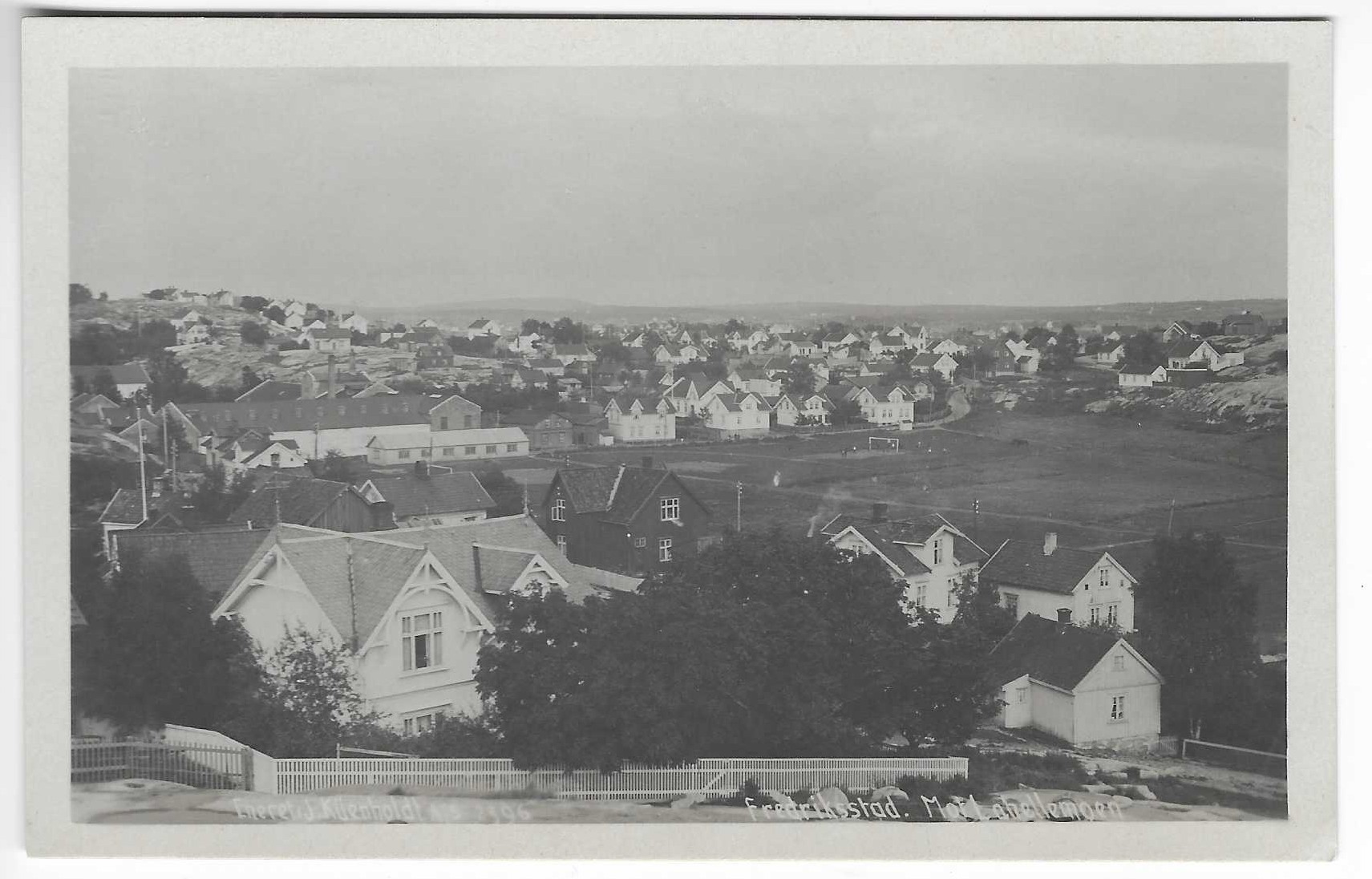 Fredrikstad. Mot Lahellmoen. Småf. J.Küenholdt.